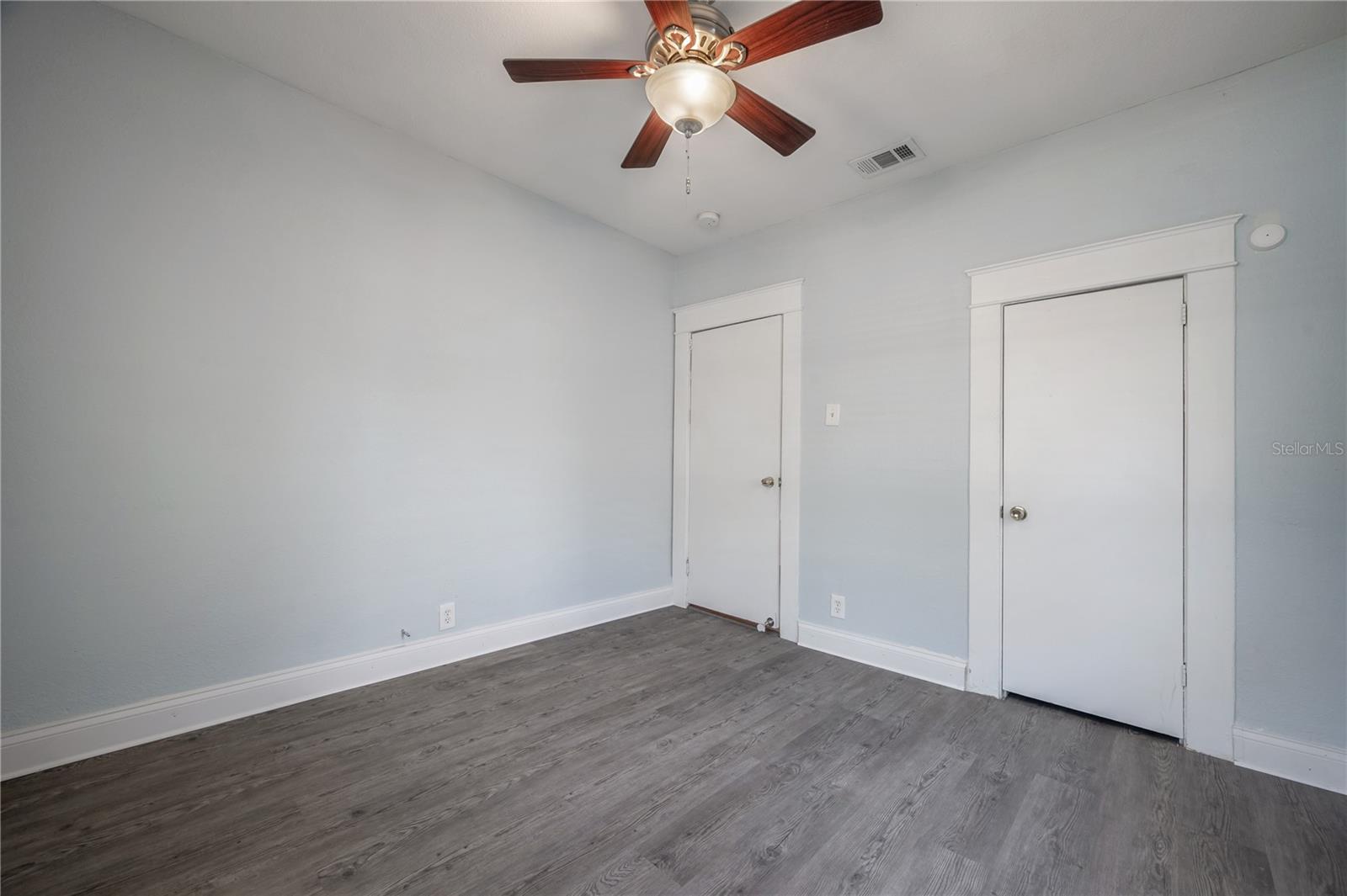 210 W HANNA AVE, TAMPA, FL, 33604
