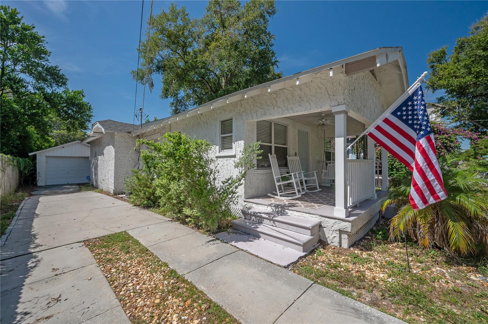 210 W HANNA AVE, TAMPA, FL, 33604