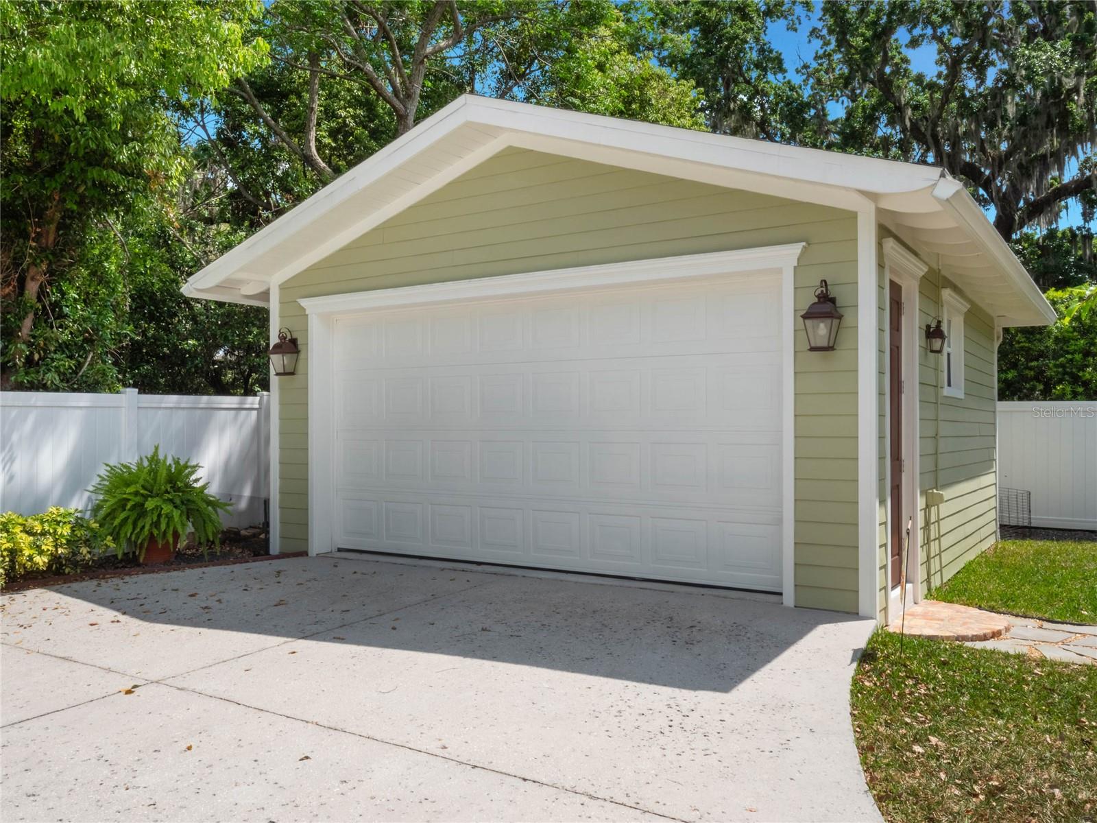 1209 GUNNISON AVE, ORLANDO, FL, 32804