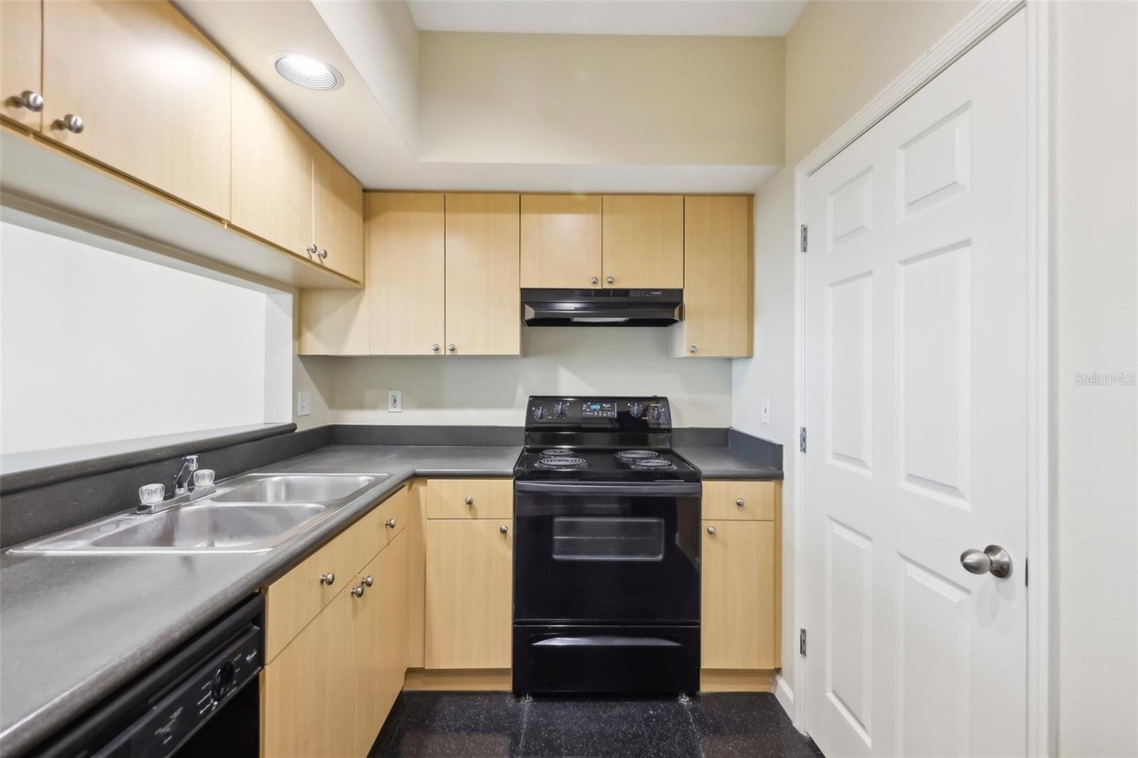 322 E CENTRAL BLVD #1013, ORLANDO, FL, 32801