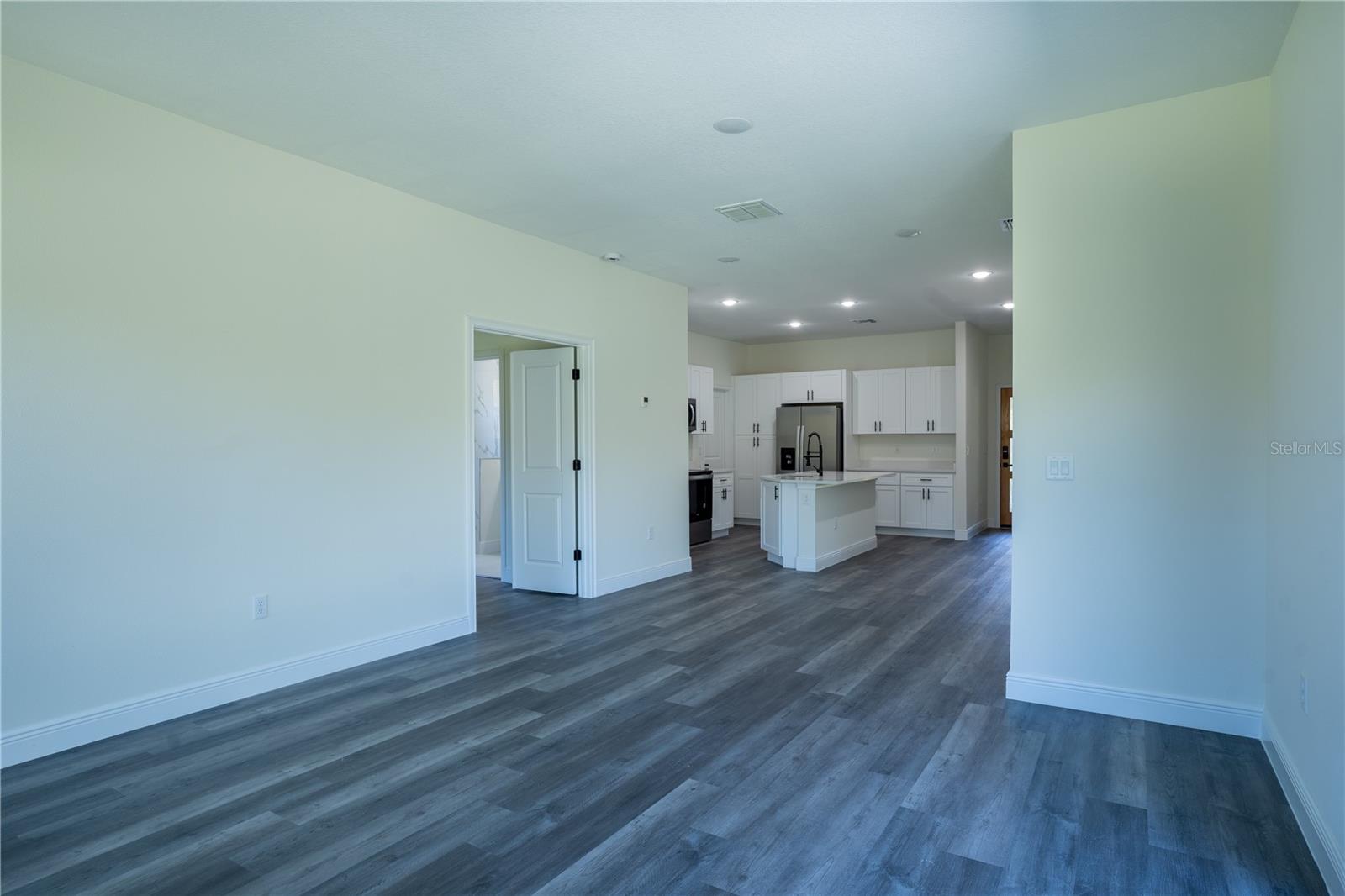 5 FISHER LOOP, OCKLAWAHA, FL, 32179