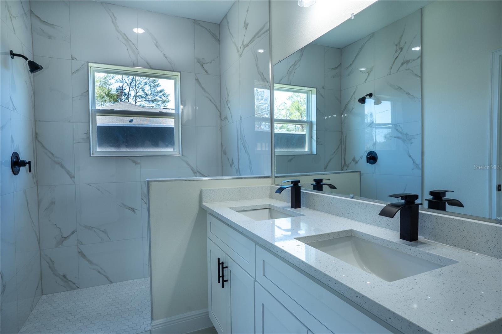 5 FISHER LOOP, OCKLAWAHA, FL, 32179