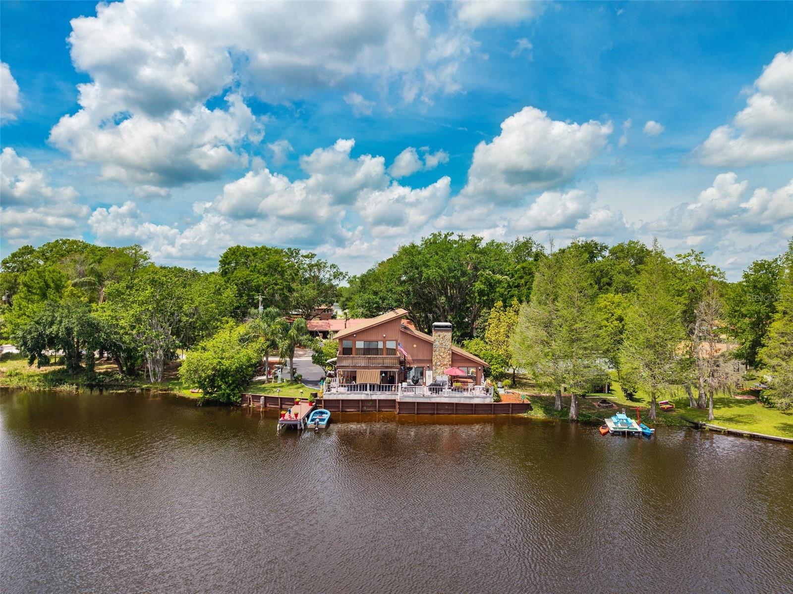 17301 ESTES RD, LUTZ, FL, 33548