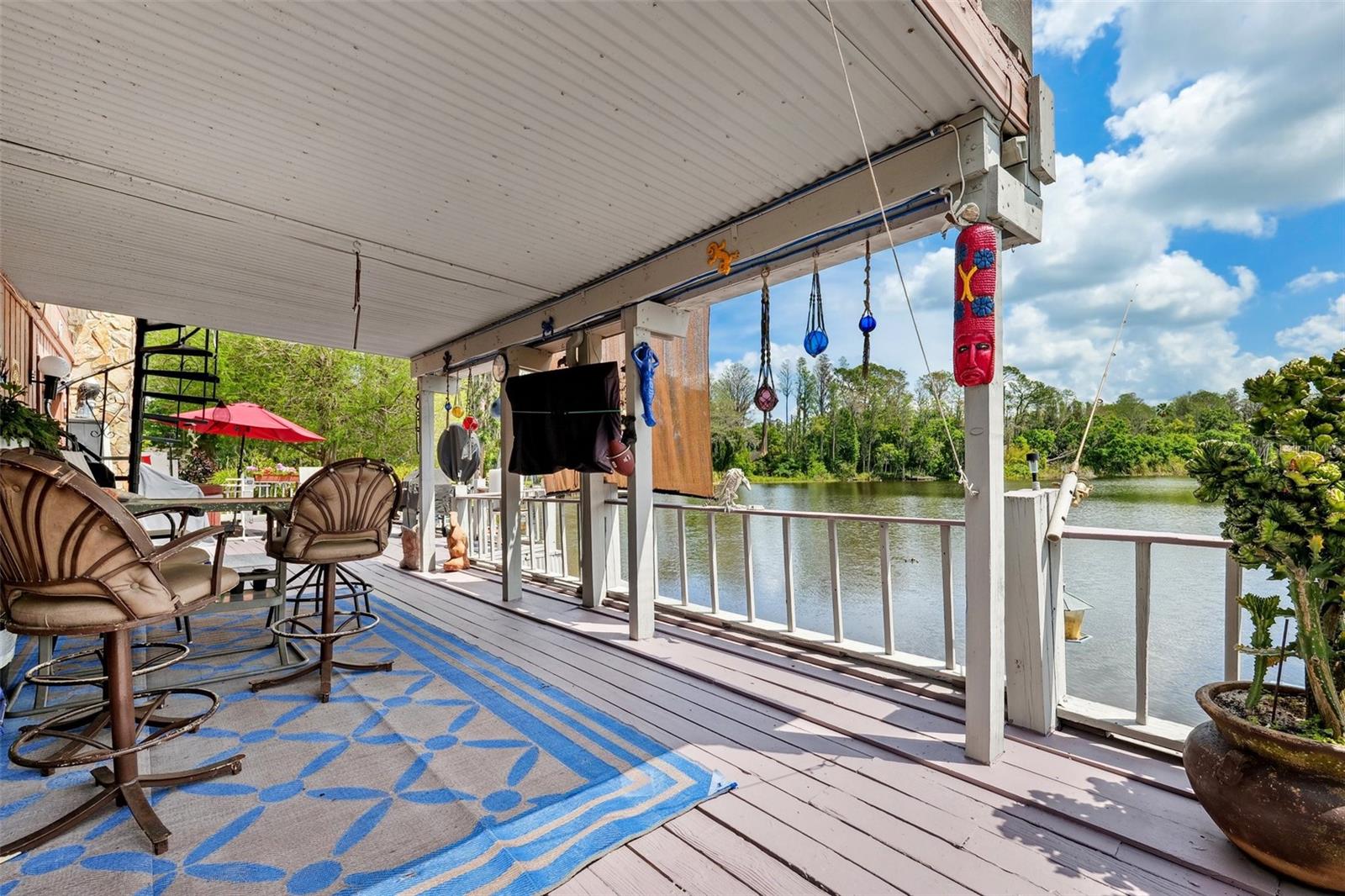 17301 ESTES RD, LUTZ, FL, 33548