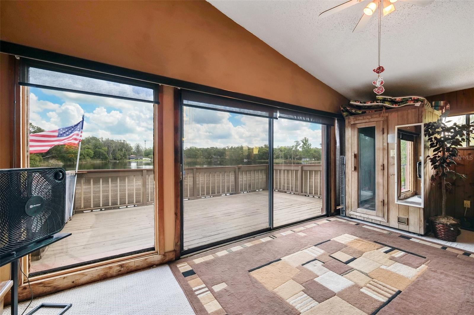 17301 ESTES RD, LUTZ, FL, 33548