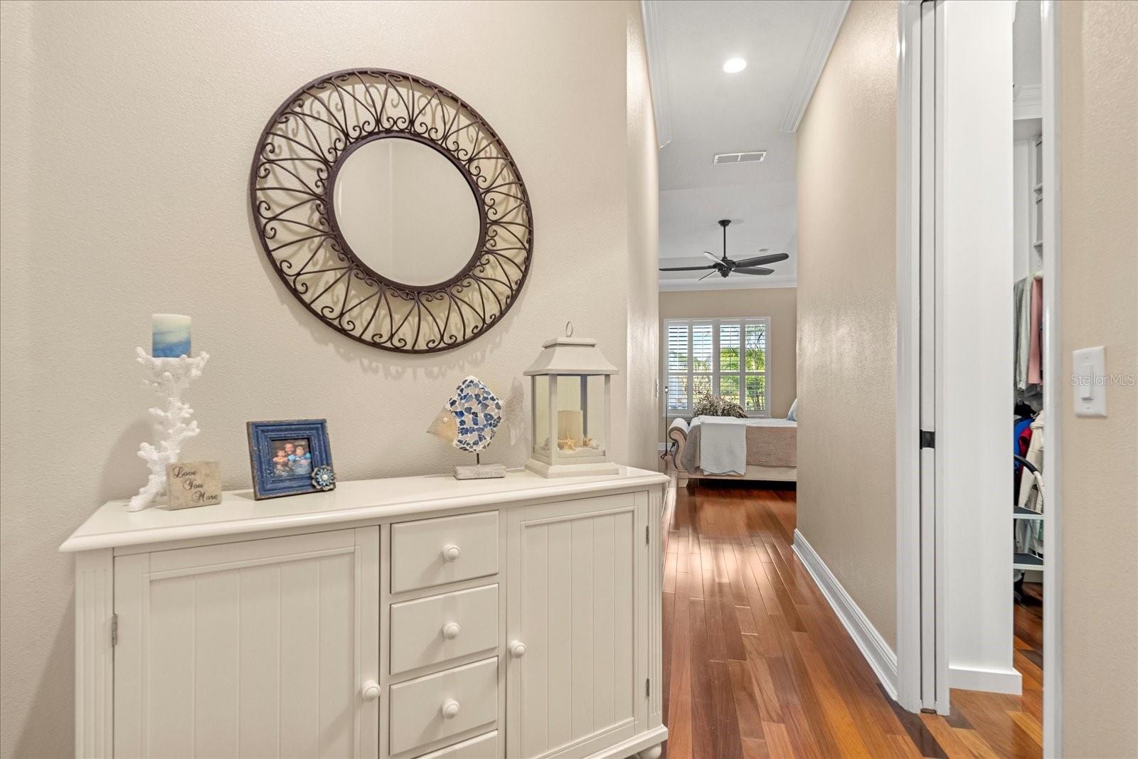 122 LOWER LAKE CT, DEBARY, FL, 32713