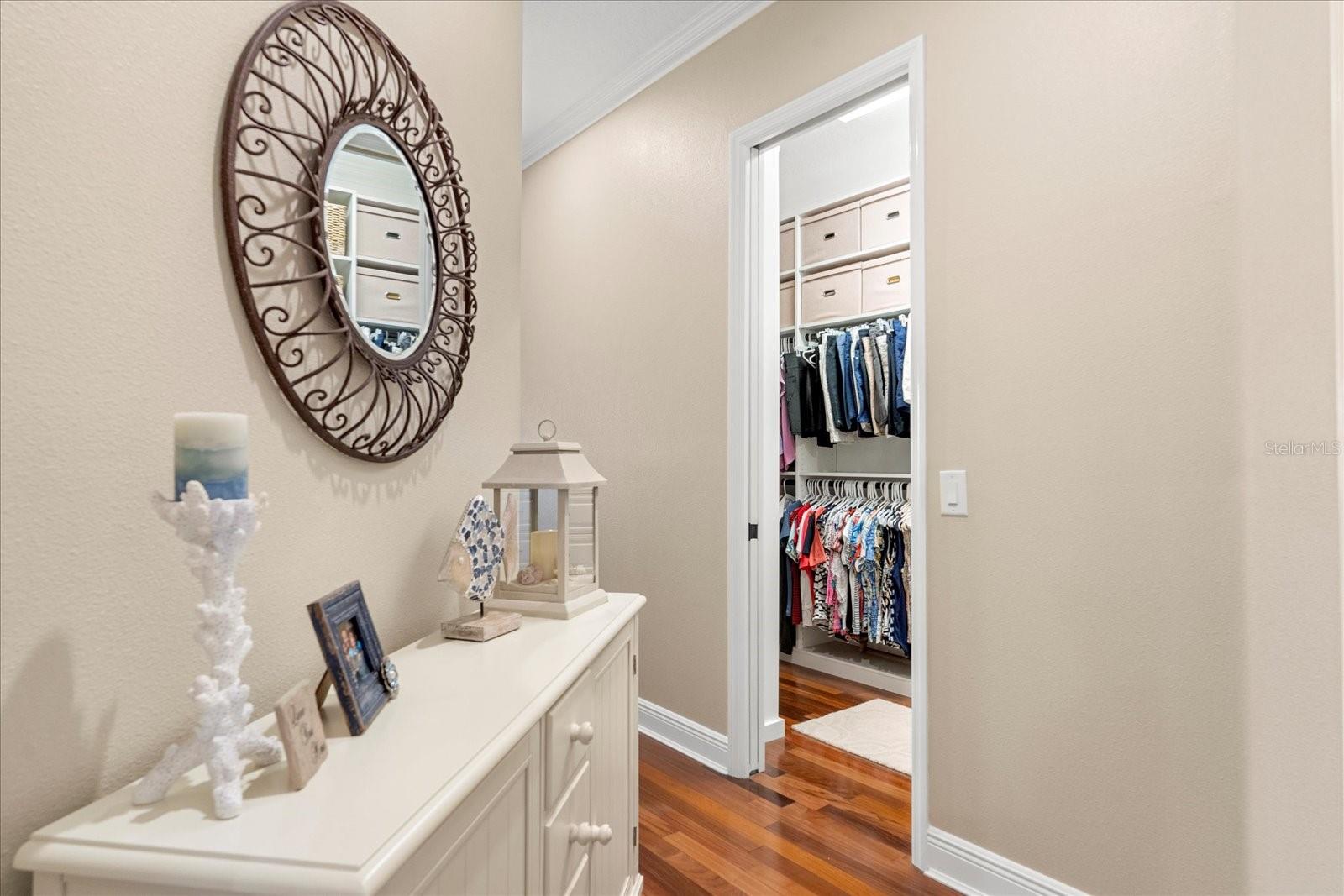 122 LOWER LAKE CT, DEBARY, FL, 32713