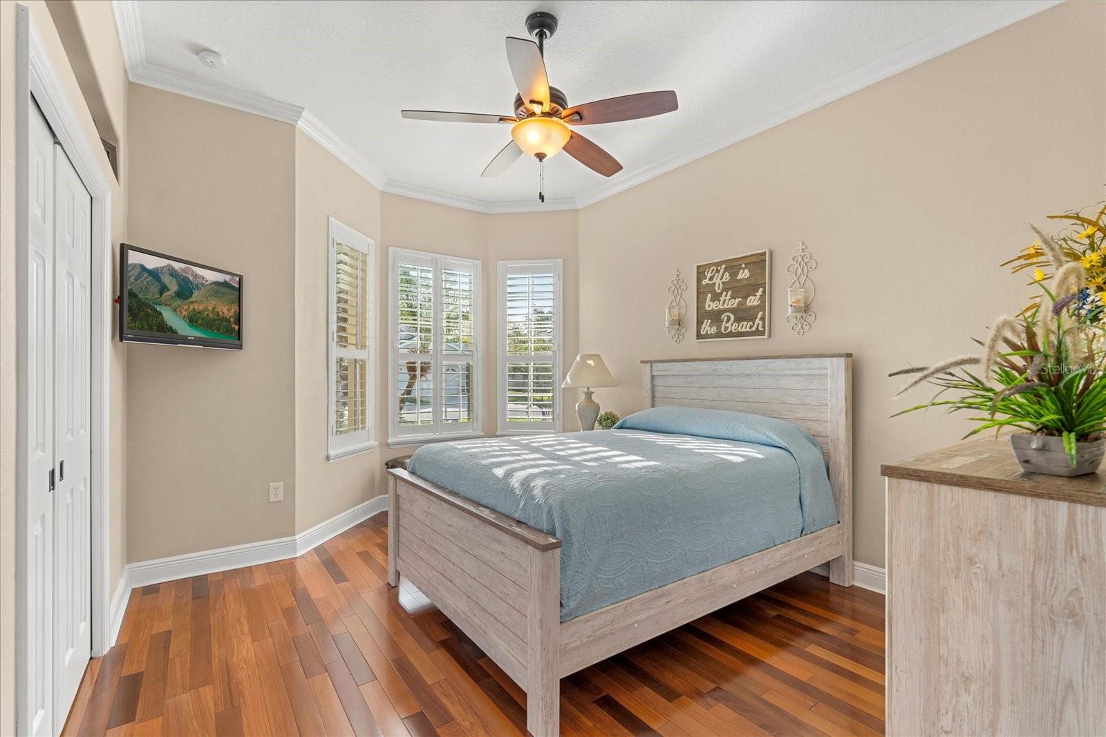 122 LOWER LAKE CT, DEBARY, FL, 32713