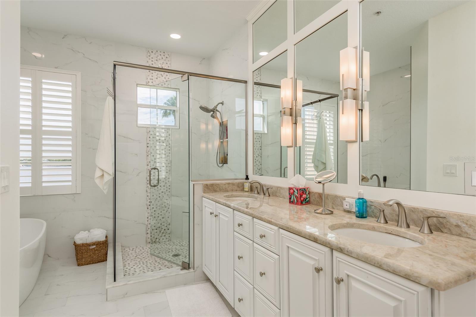 600 RESERVE LN, DUNEDIN, FL, 34698