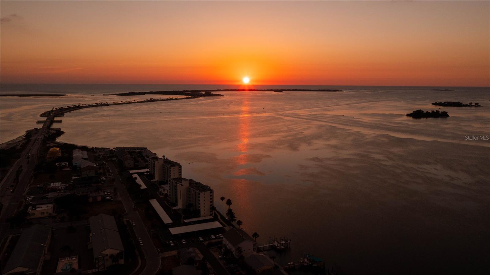 600 RESERVE LN, DUNEDIN, FL, 34698