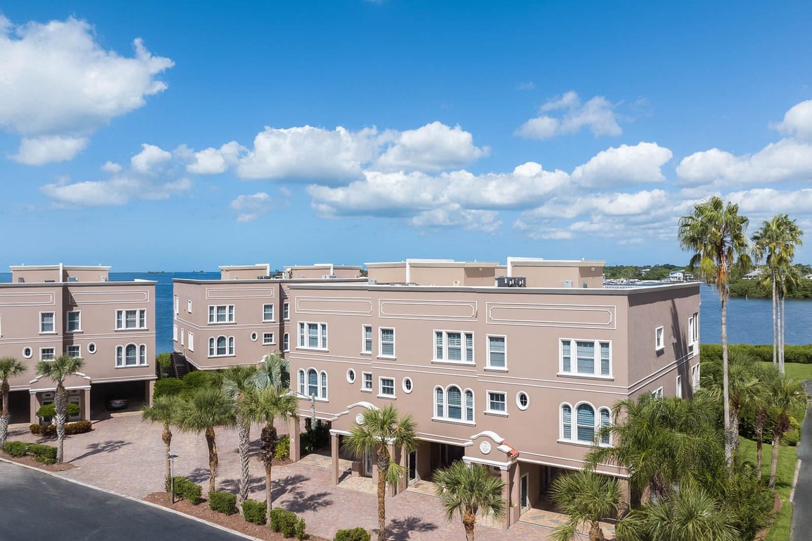 600 RESERVE LN, DUNEDIN, FL, 34698