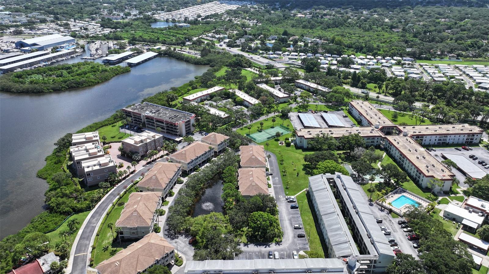 600 RESERVE LN, DUNEDIN, FL, 34698