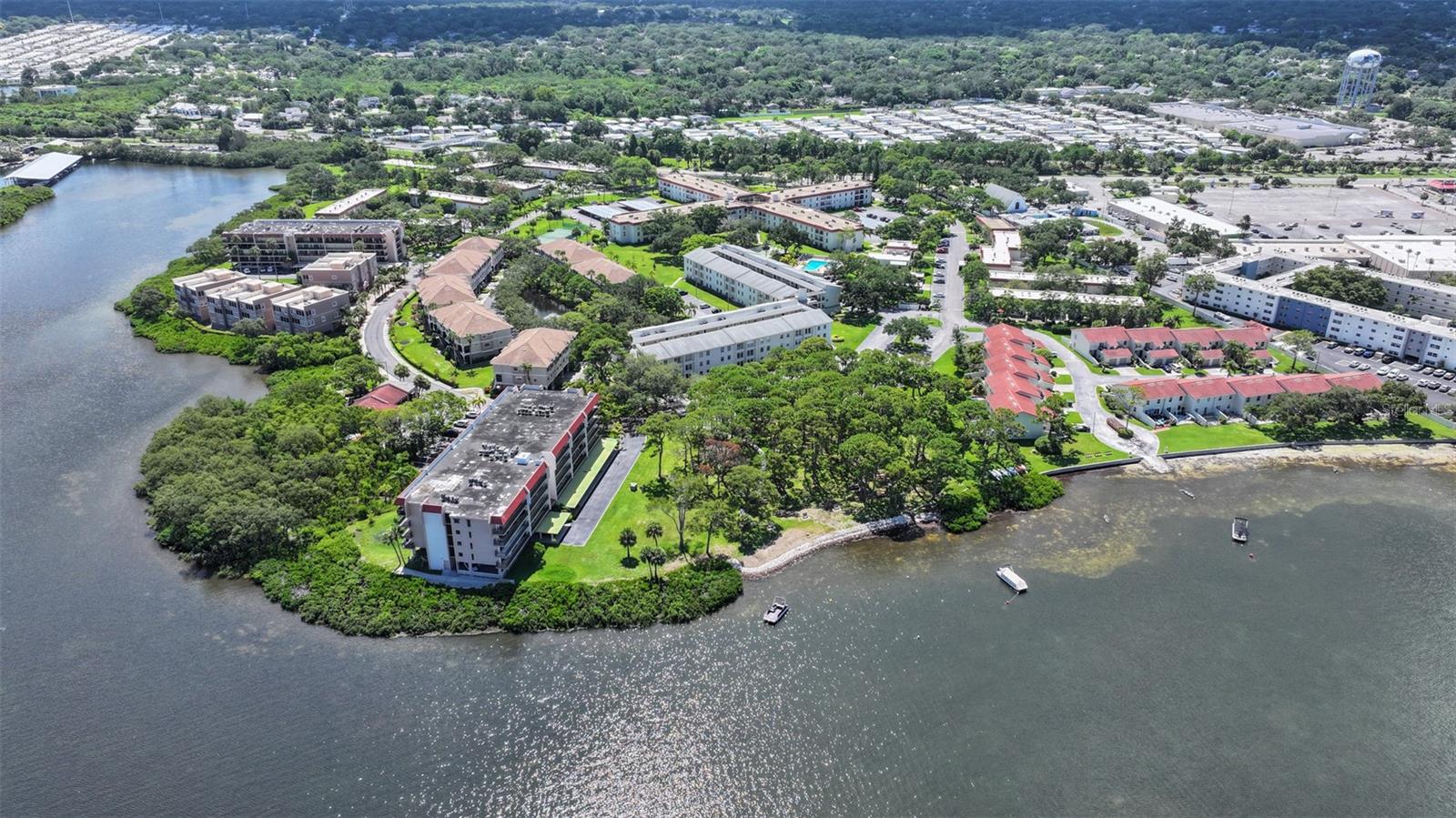 600 RESERVE LN, DUNEDIN, FL, 34698