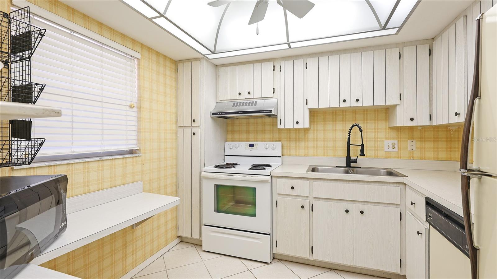 1330 GLEN OAKS DR E #374D, SARASOTA, FL, 34232