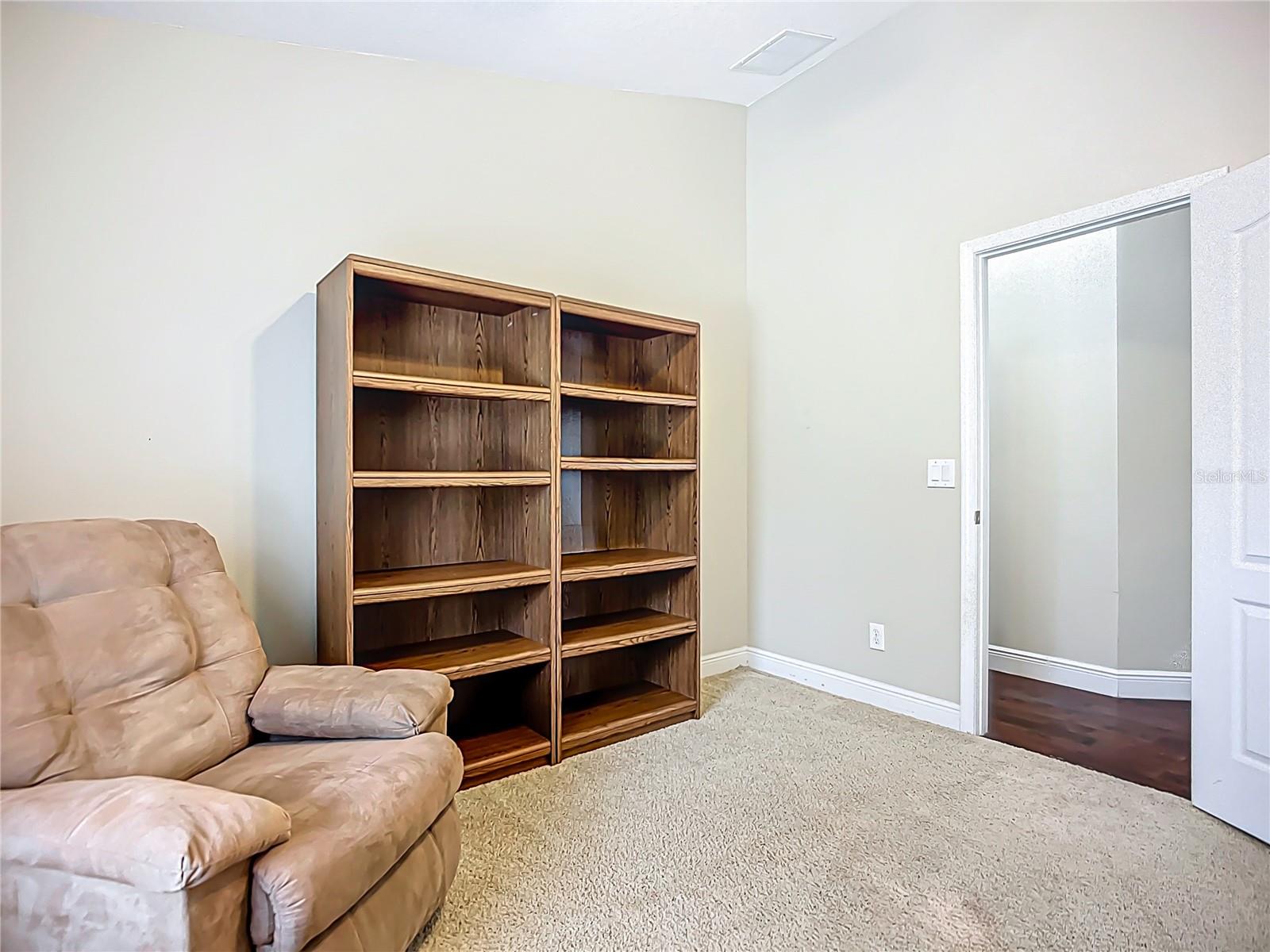 6812 GUILFORD BRIDGE DR, APOLLO BEACH, FL, 33572