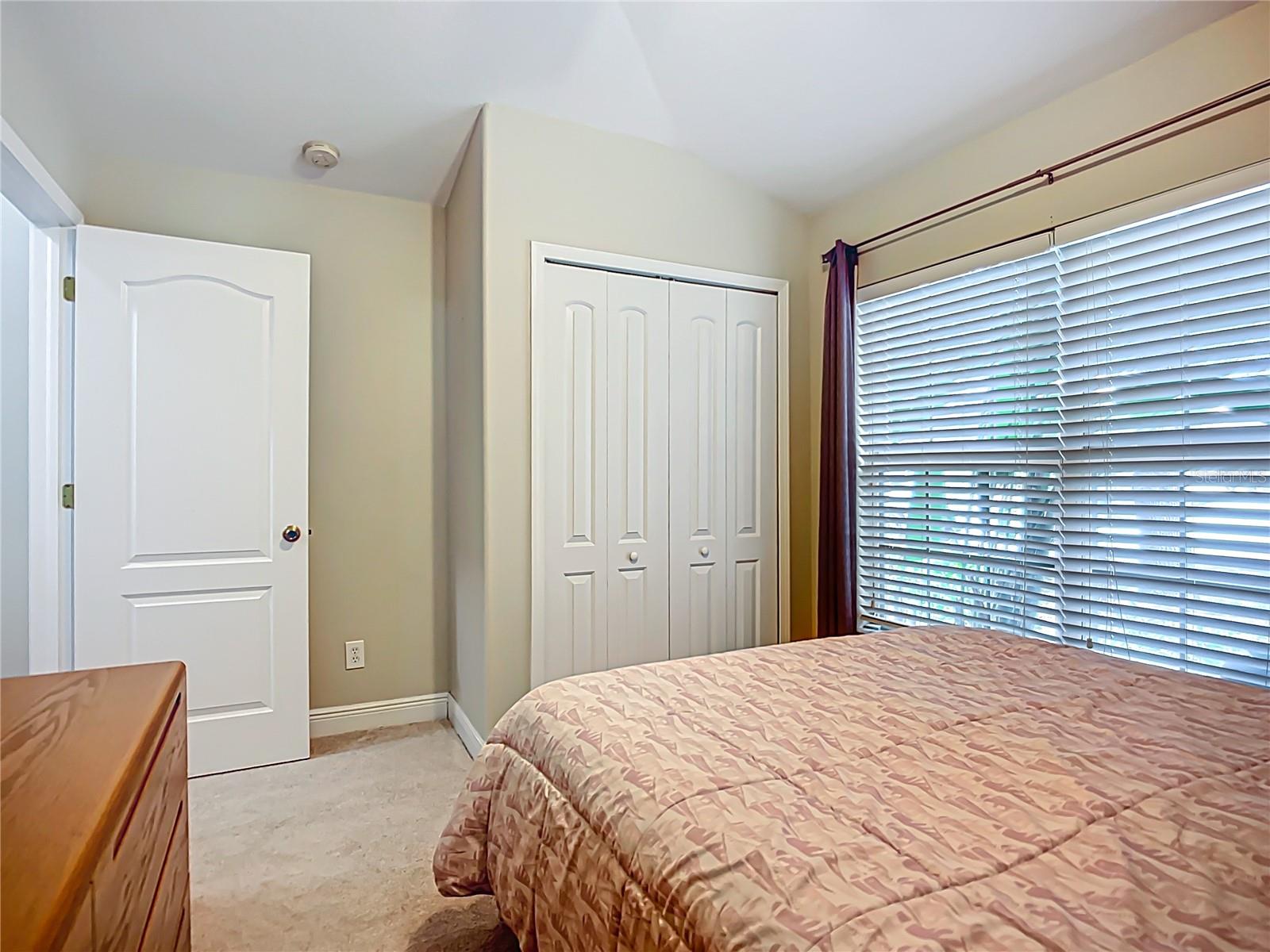 6812 GUILFORD BRIDGE DR, APOLLO BEACH, FL, 33572