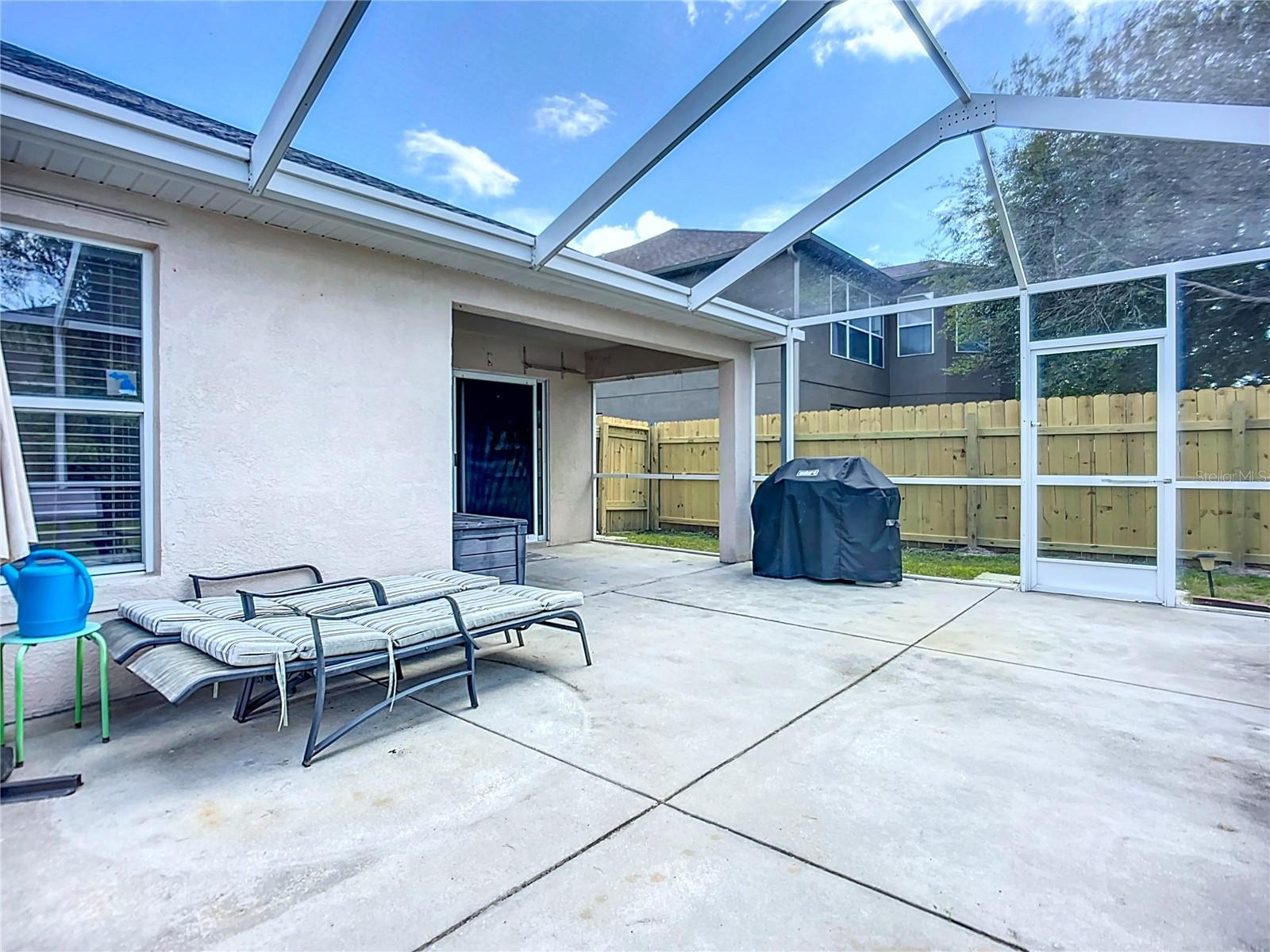 6812 GUILFORD BRIDGE DR, APOLLO BEACH, FL, 33572