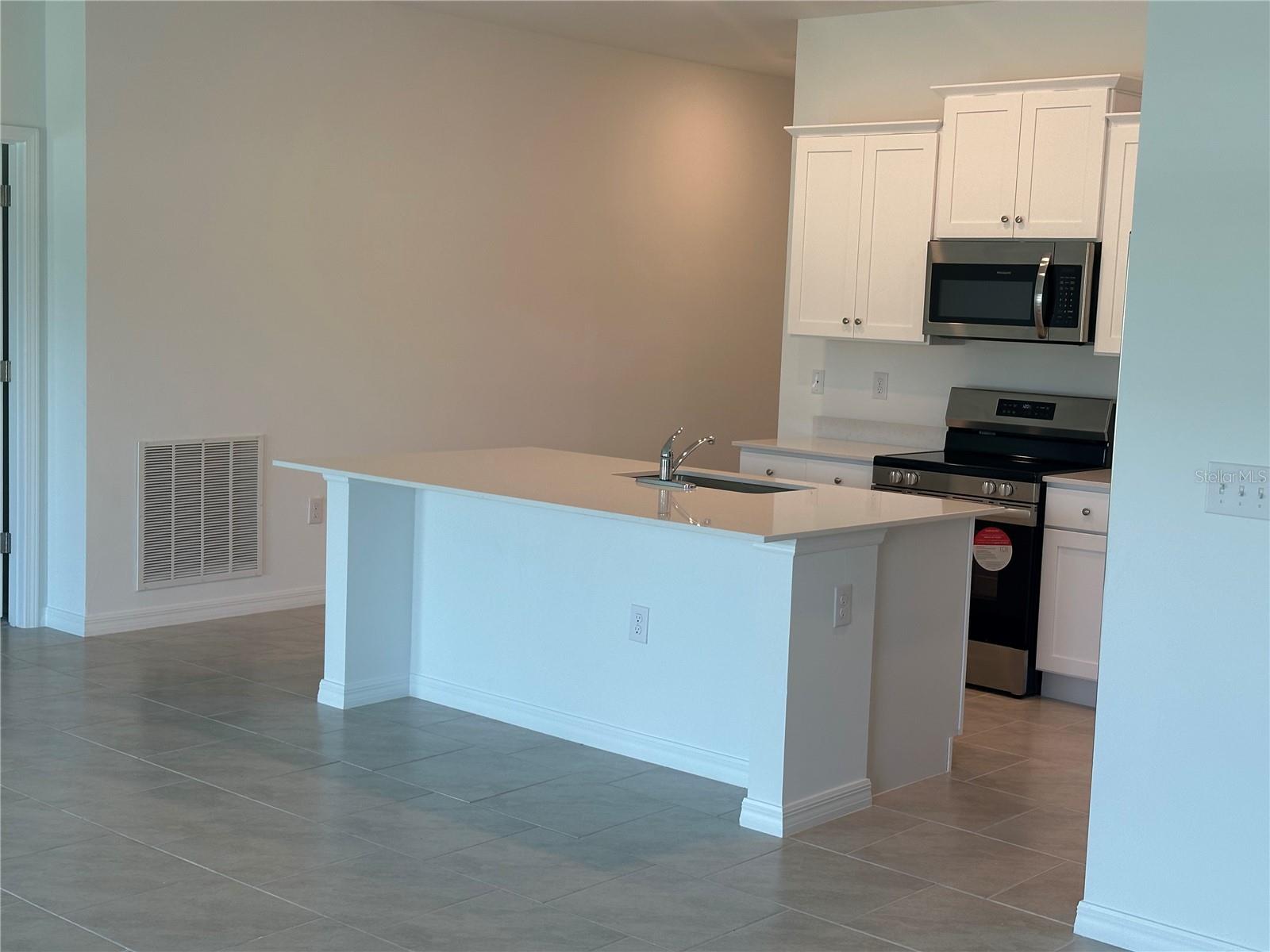 CAPE CORAL, CAPE CORAL, FL, 33993