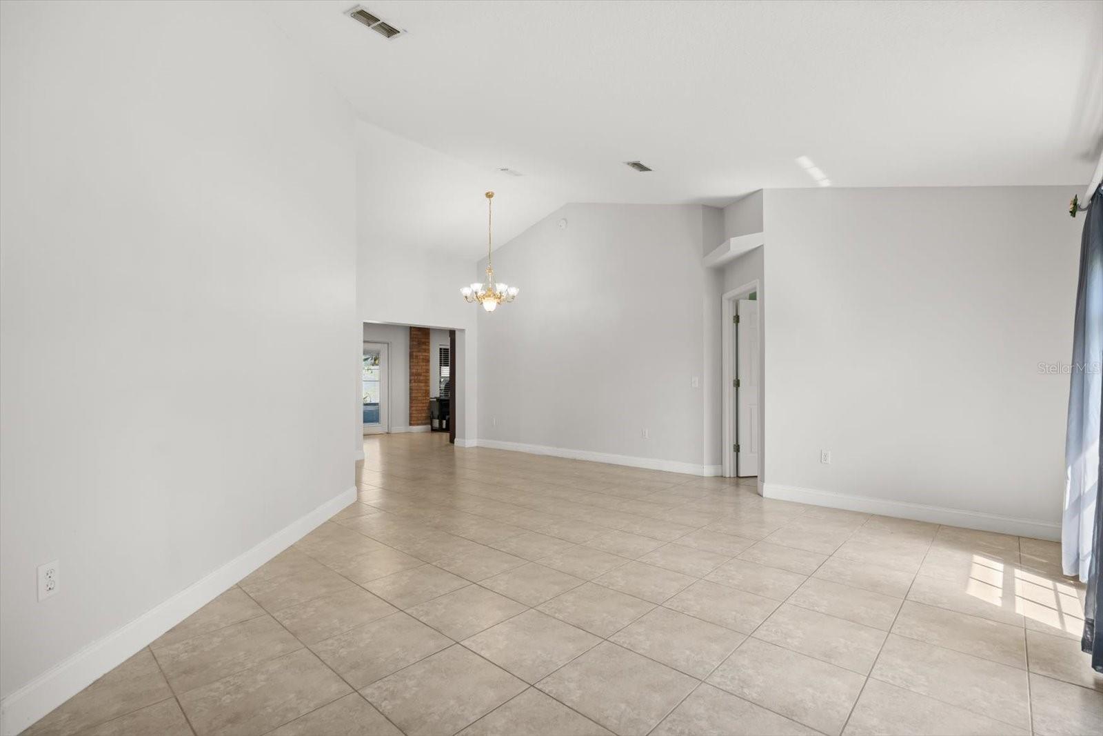 1440 PORTOLA AVE, DELTONA, FL, 32738