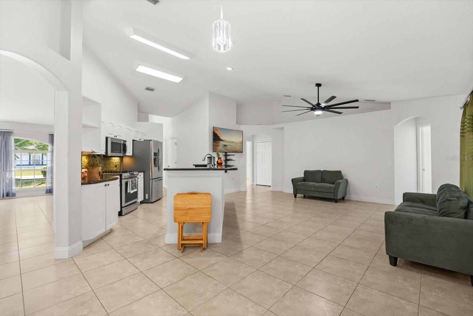 1440 PORTOLA AVE, DELTONA, FL, 32738