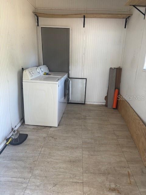 2066 MONTCLAIR RD, LEESBURG, FL, 34748