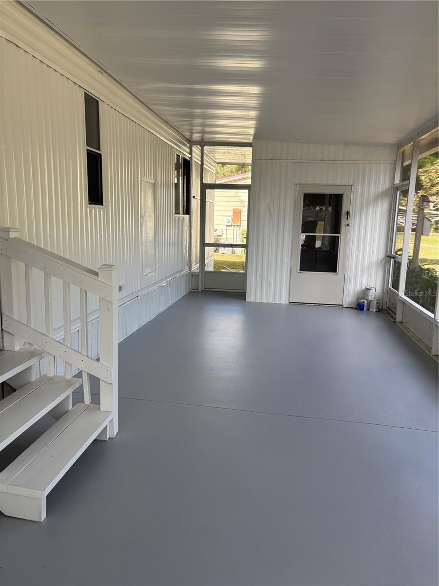 2066 MONTCLAIR RD, LEESBURG, FL, 34748