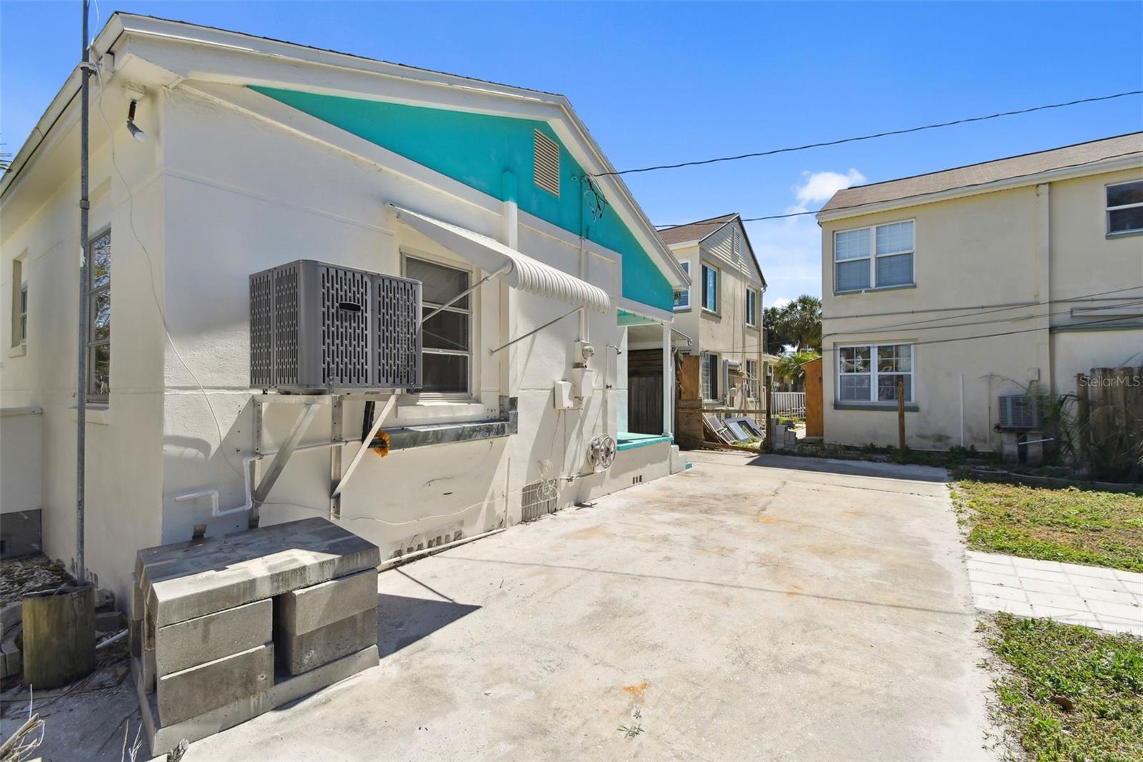 14164 PALM ST, MADEIRA BEACH, FL, 33708
