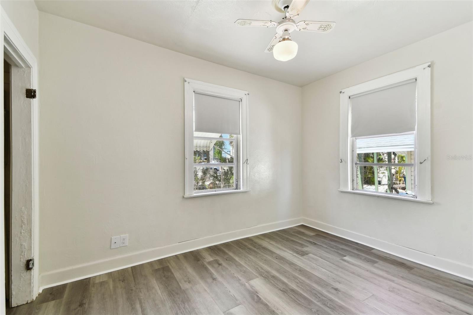 14164 PALM ST, MADEIRA BEACH, FL, 33708