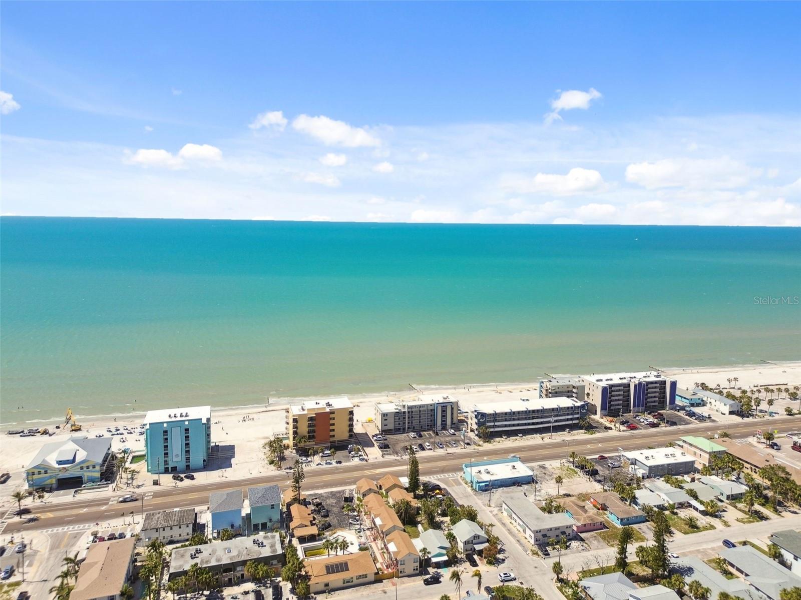 14164 PALM ST, MADEIRA BEACH, FL, 33708