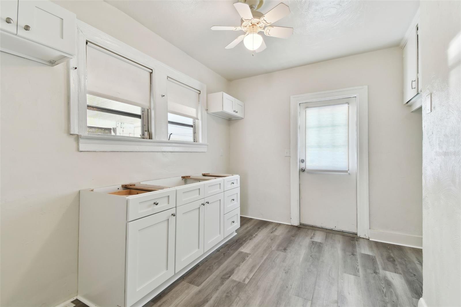 14164 PALM ST, MADEIRA BEACH, FL, 33708