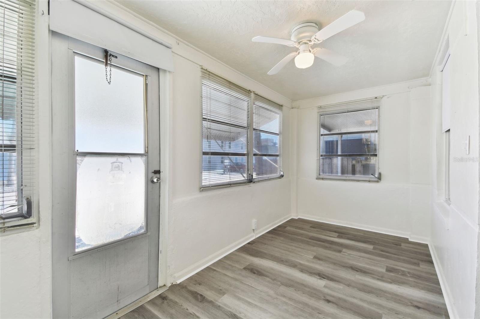 14164 PALM ST, MADEIRA BEACH, FL, 33708