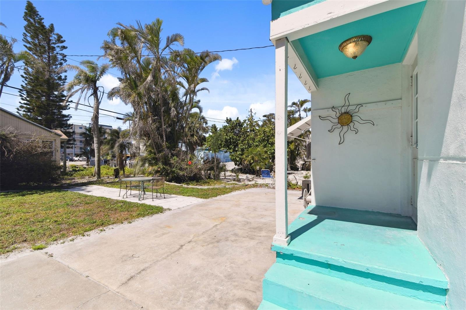 14164 PALM ST, MADEIRA BEACH, FL, 33708