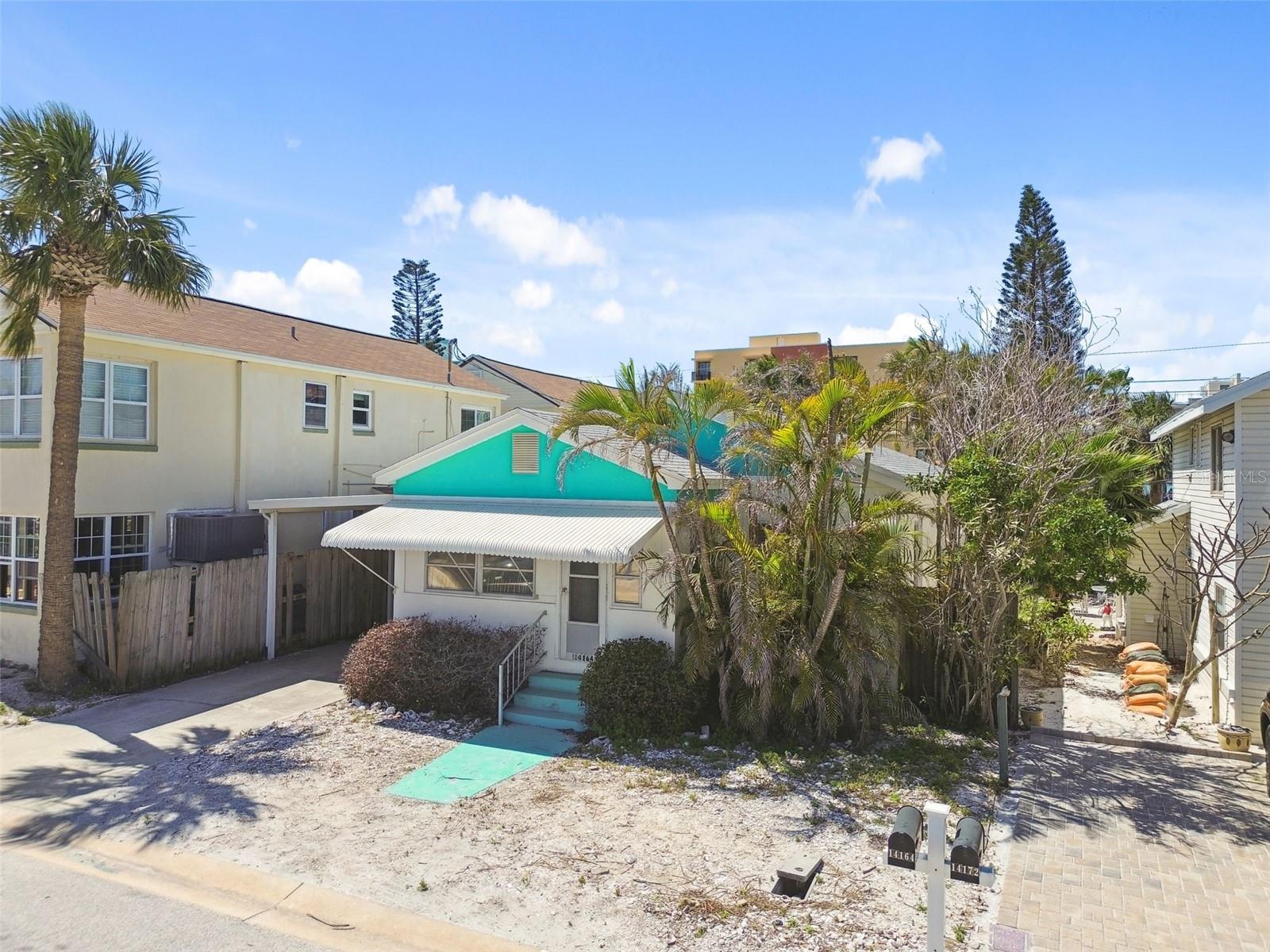 14164 PALM ST, MADEIRA BEACH, FL, 33708