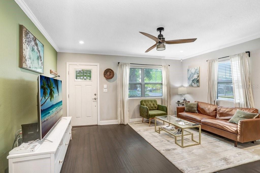 2001 E IDLEWILD AVE, TAMPA, FL, 33610