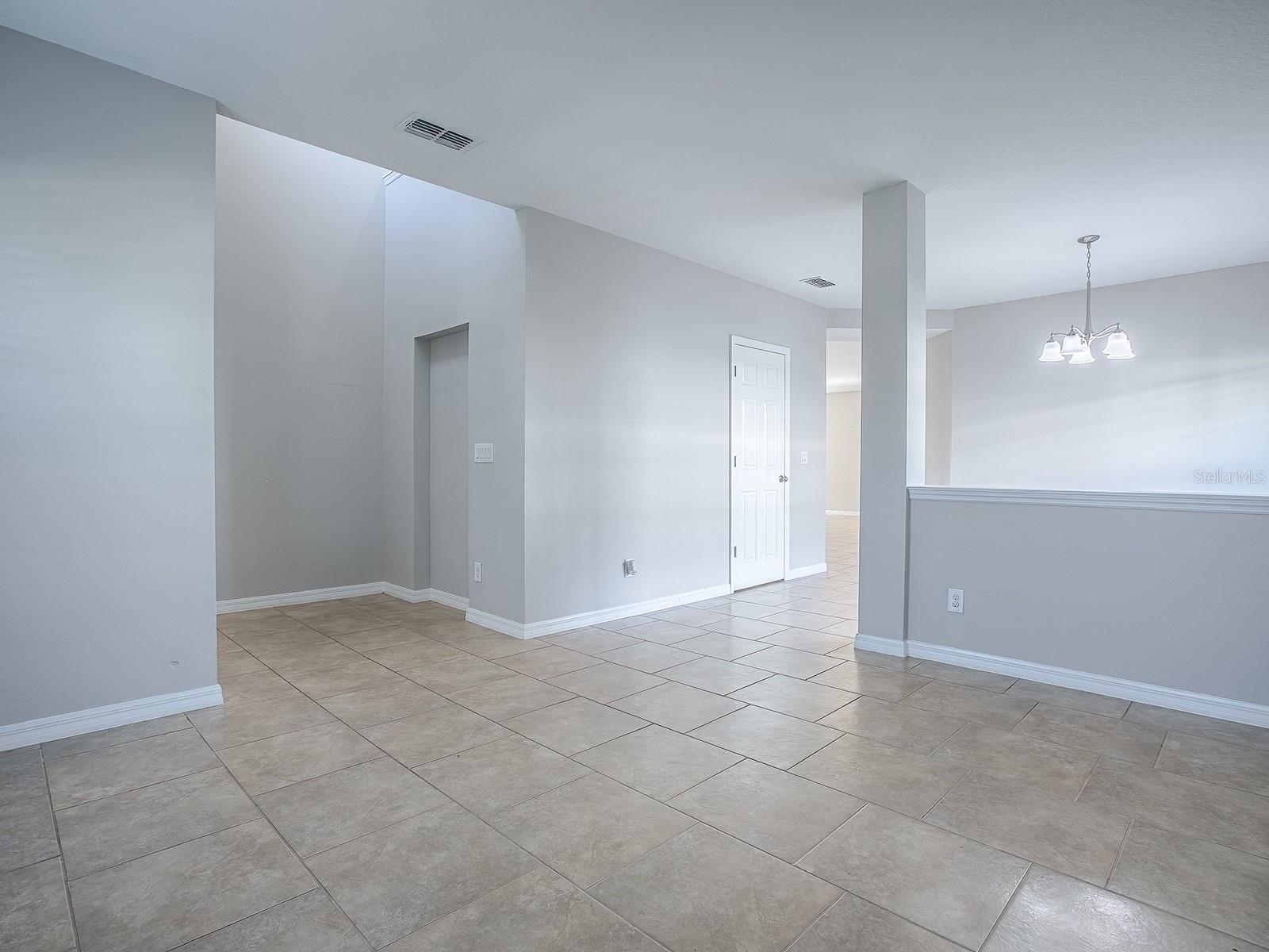 34107 ALAMEDA DR, SORRENTO, FL, 32776