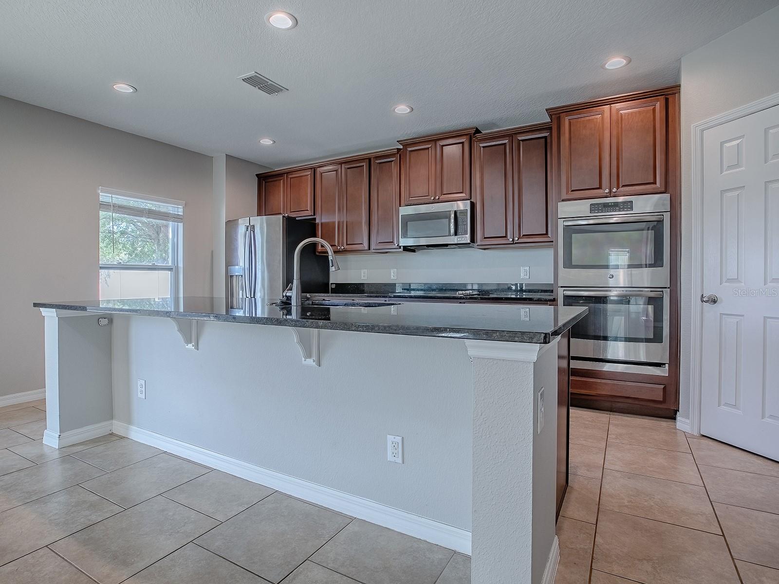 34107 ALAMEDA DR, SORRENTO, FL, 32776