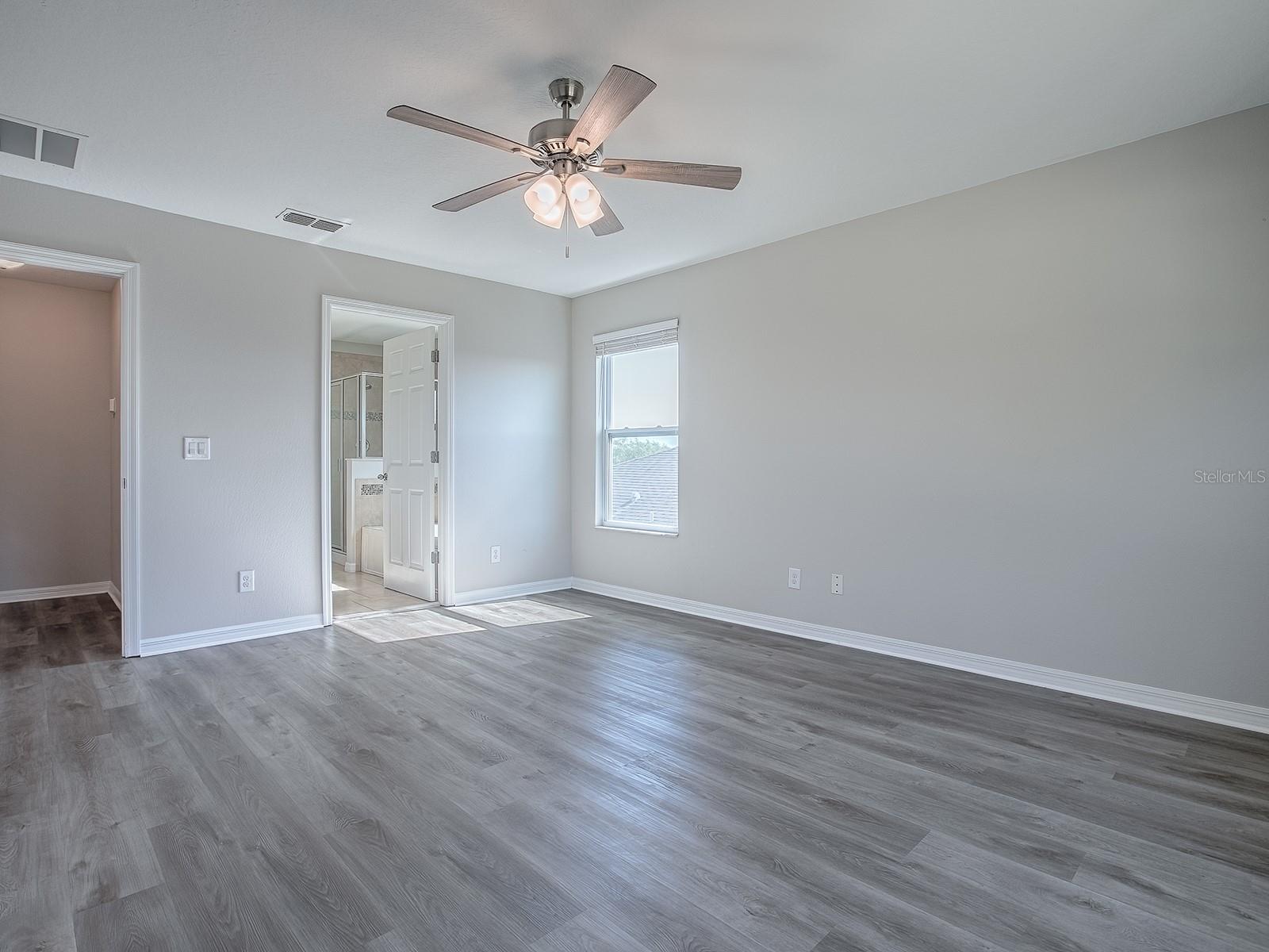 34107 ALAMEDA DR, SORRENTO, FL, 32776