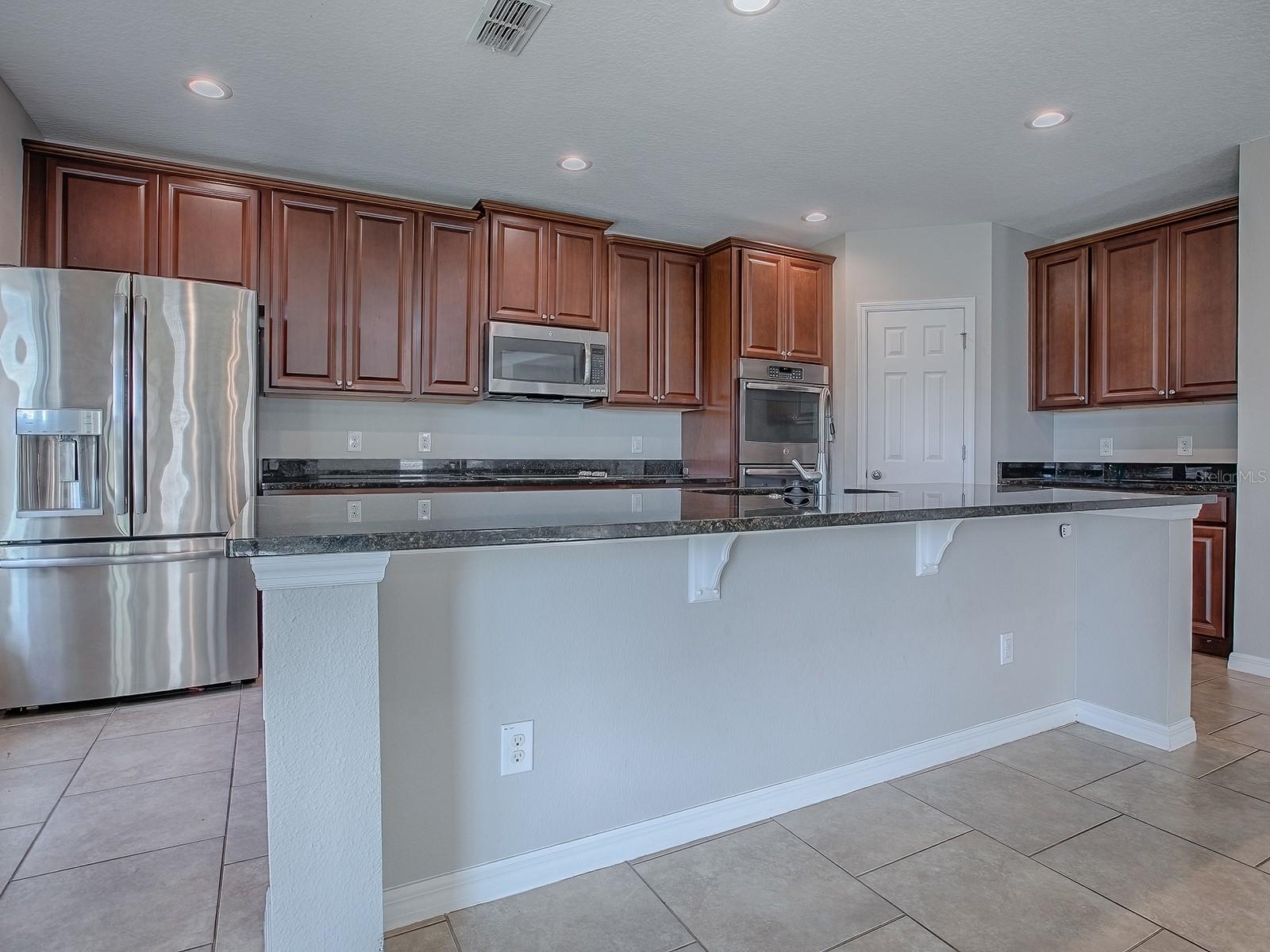 34107 ALAMEDA DR, SORRENTO, FL, 32776