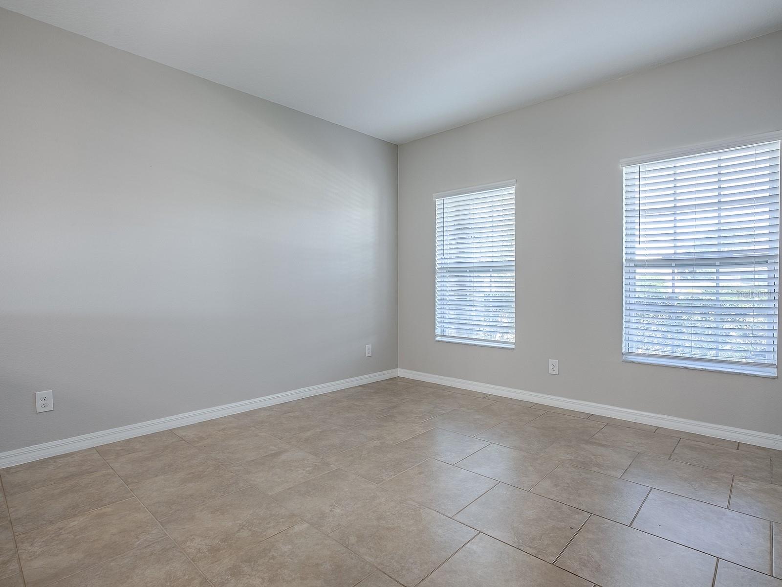 34107 ALAMEDA DR, SORRENTO, FL, 32776