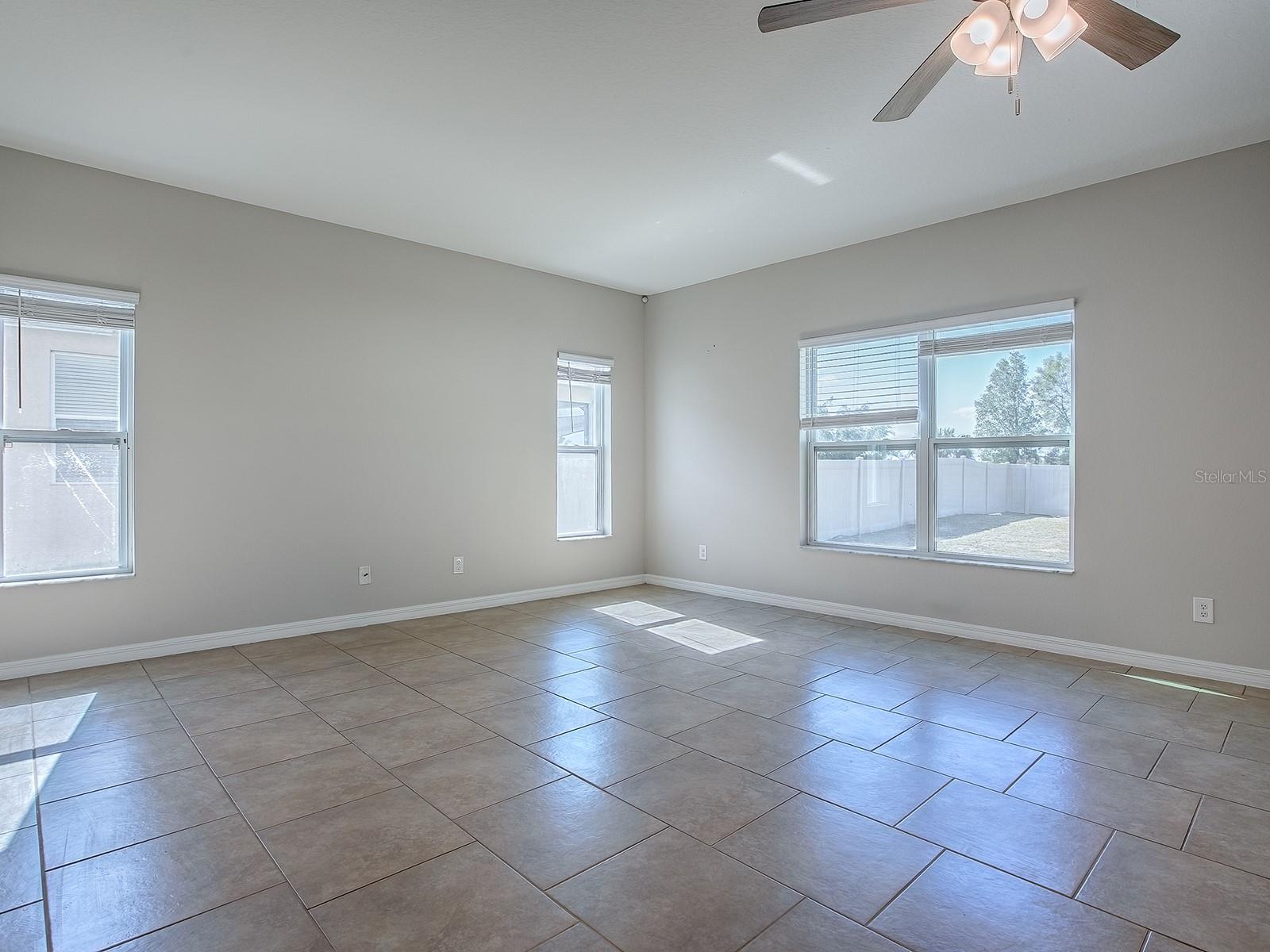 34107 ALAMEDA DR, SORRENTO, FL, 32776