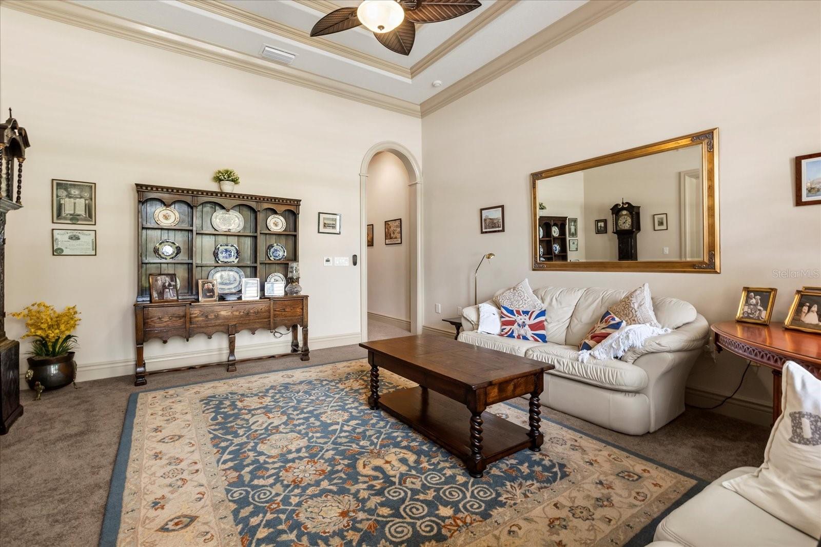 O6296135 Property Photo