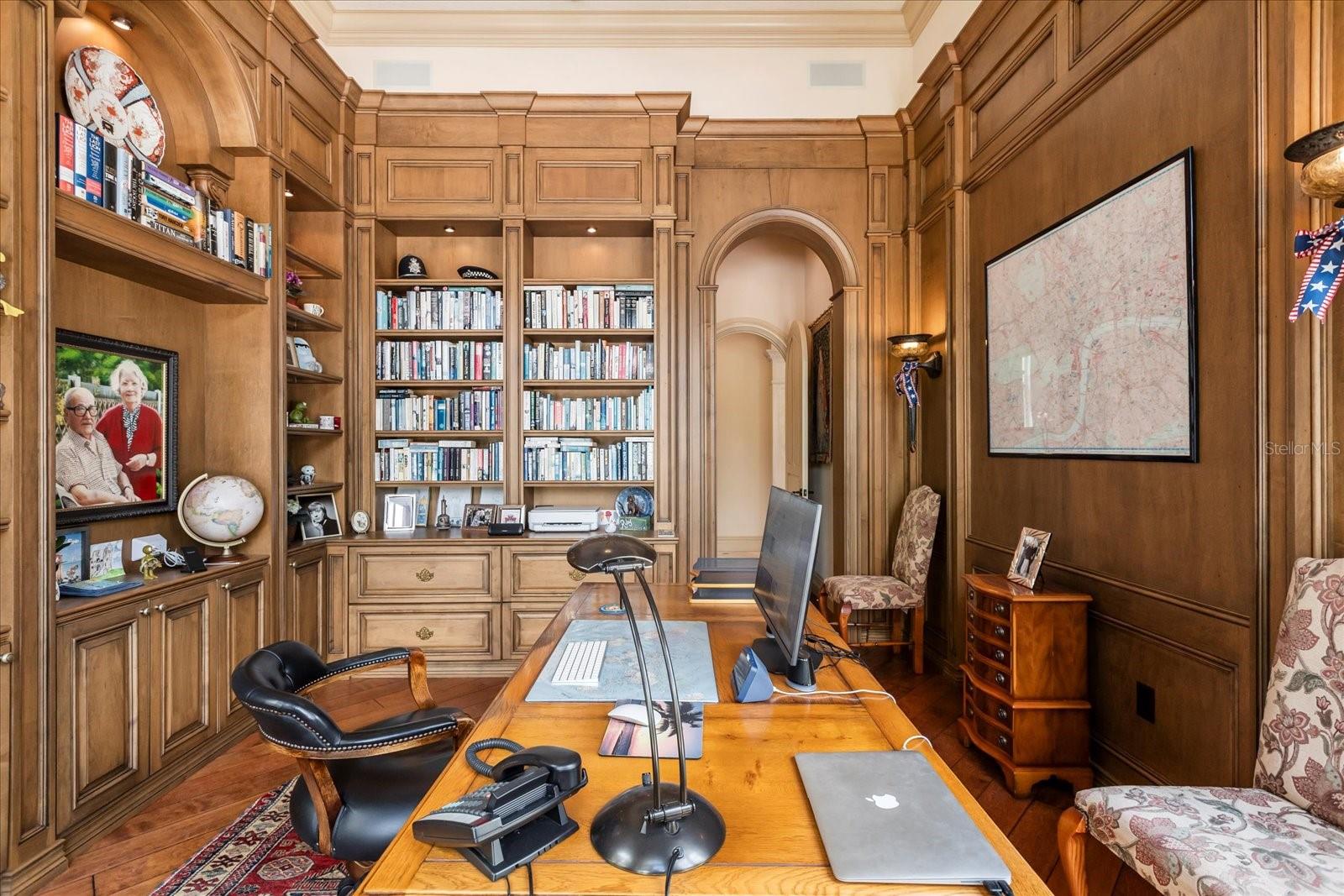 O6296135 Property Photo