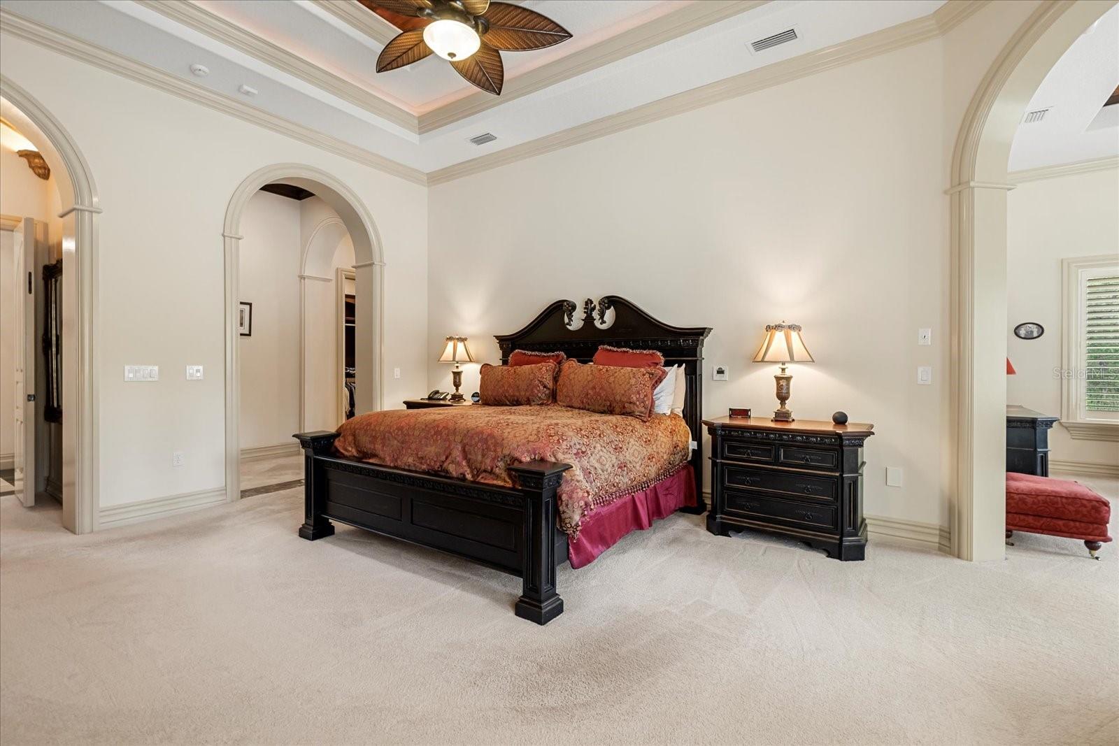 O6296135 Property Photo