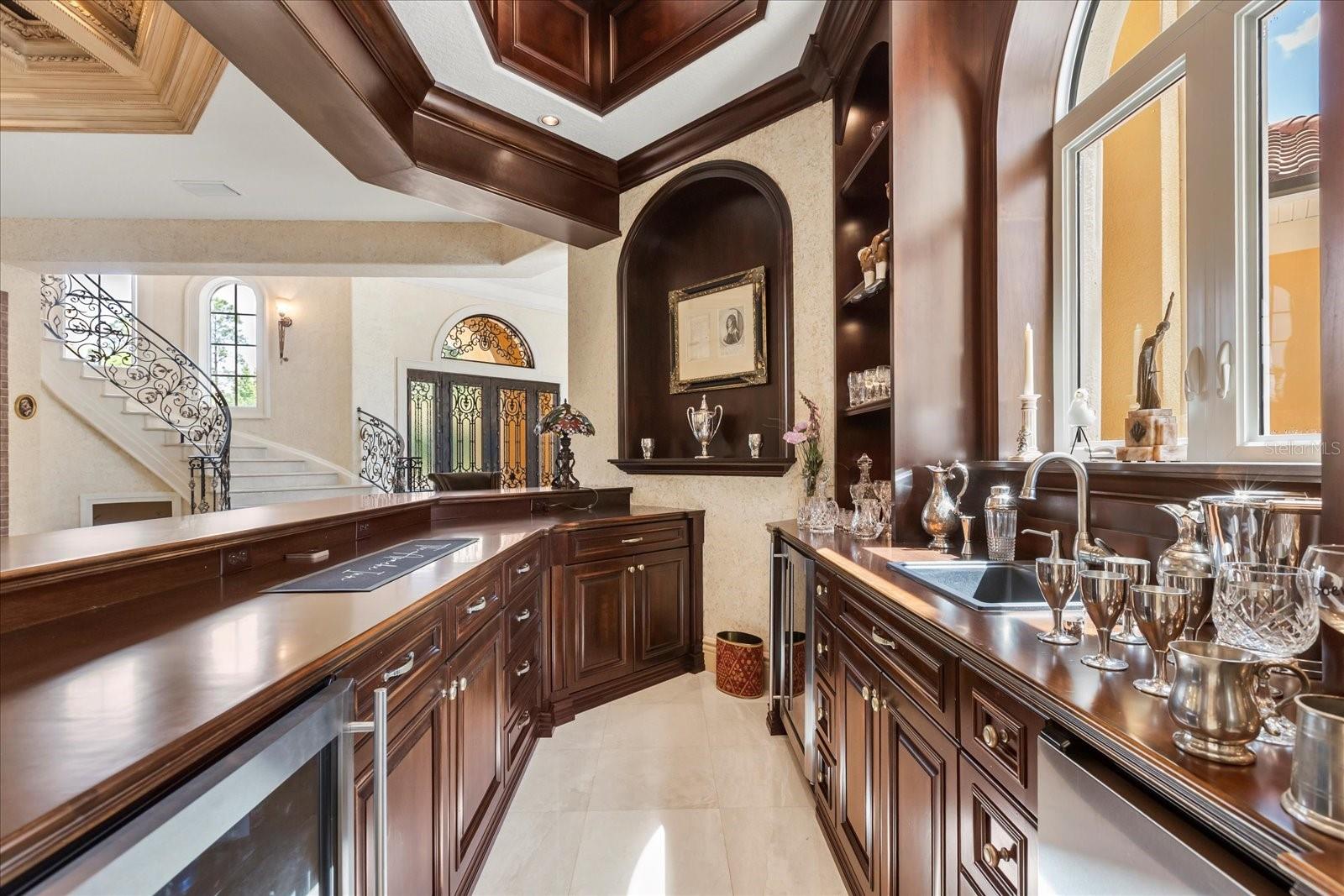 O6296135 Property Photo