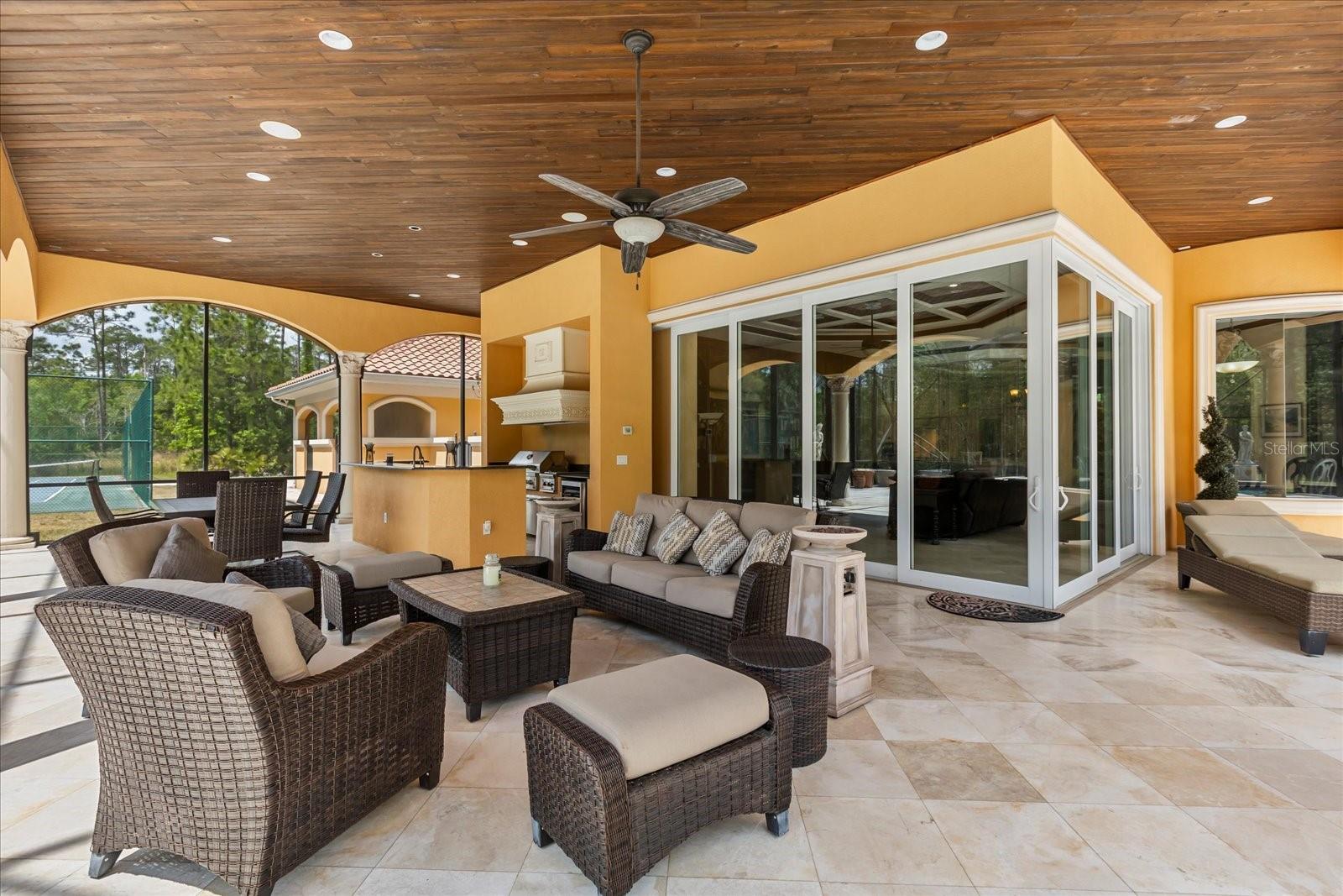 O6296135 Property Photo