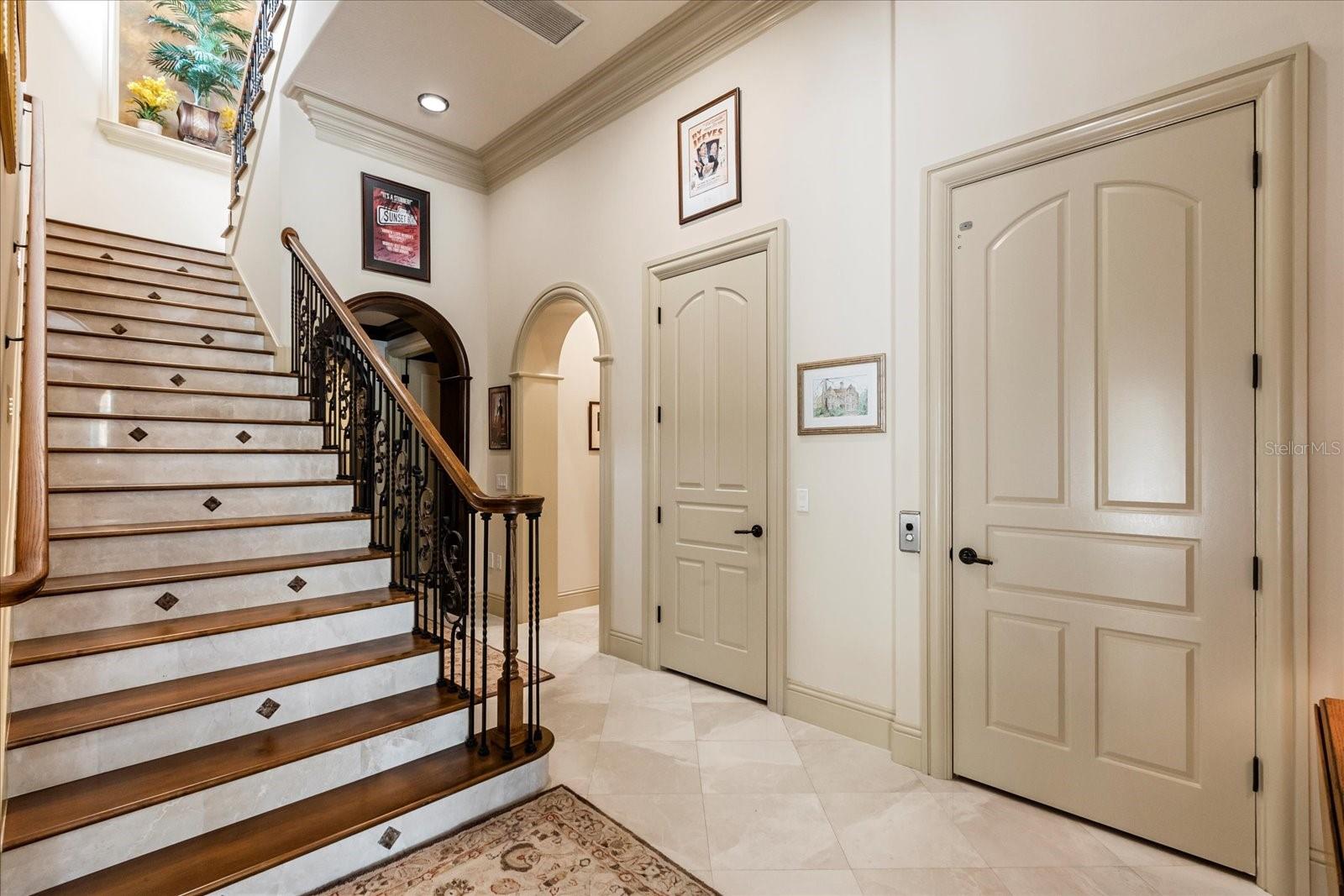 O6296135 Property Photo