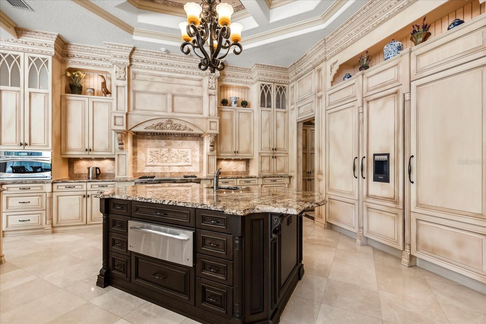 O6296135 Property Photo