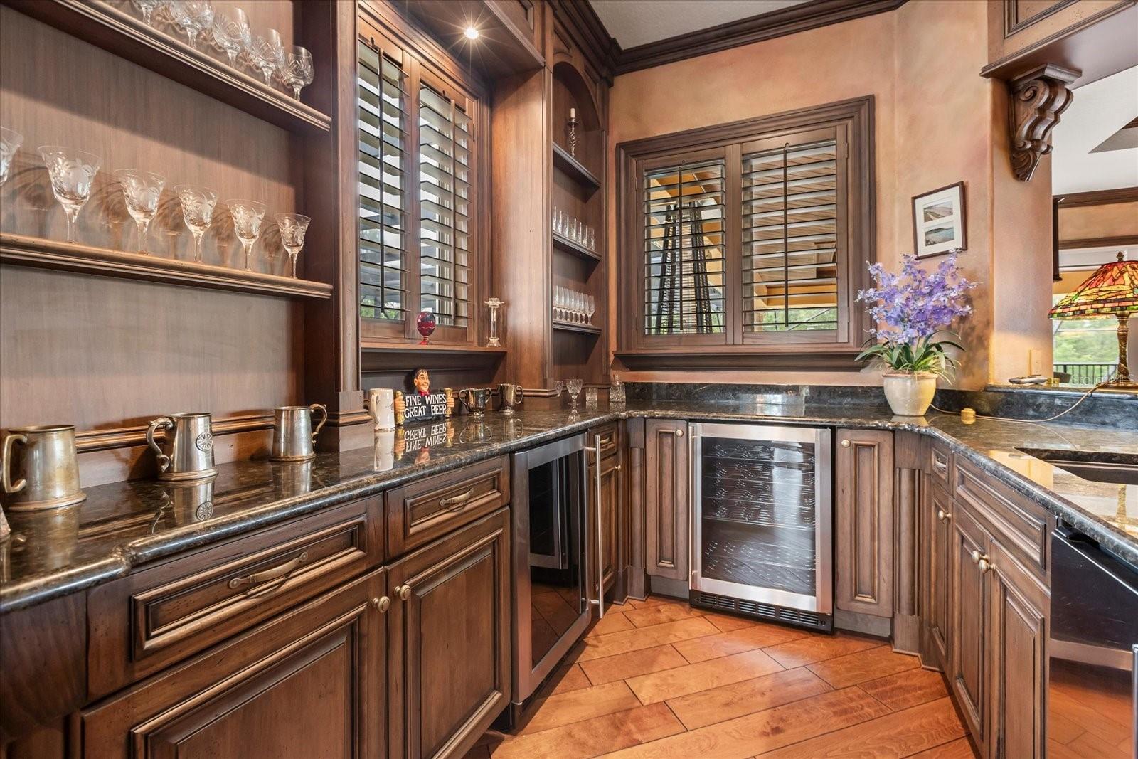 O6296135 Property Photo