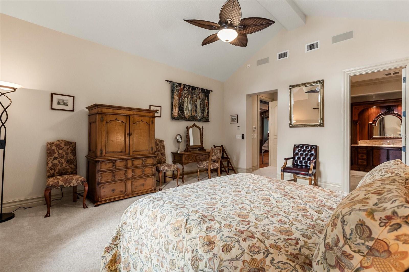 O6296135 Property Photo