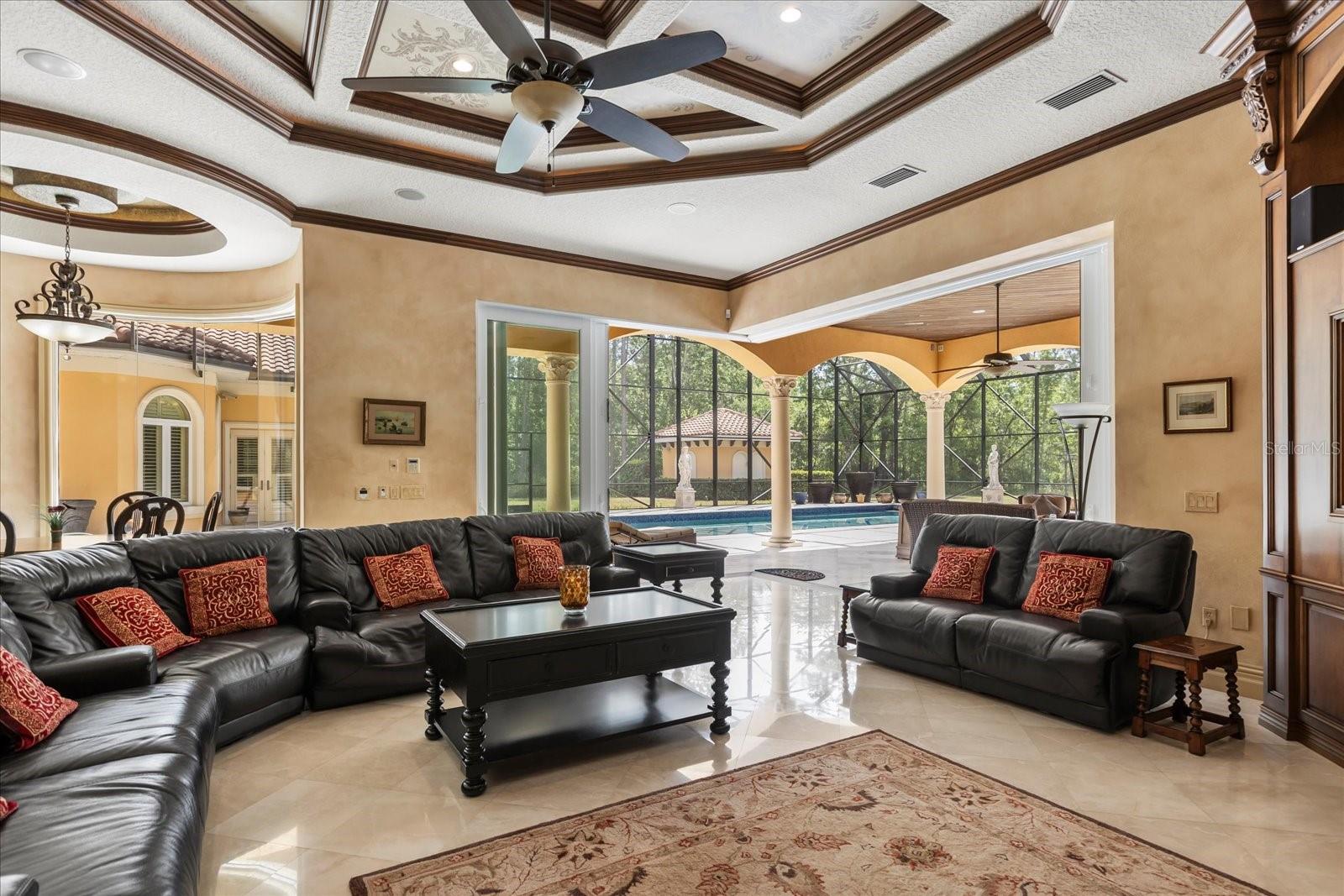 O6296135 Property Photo